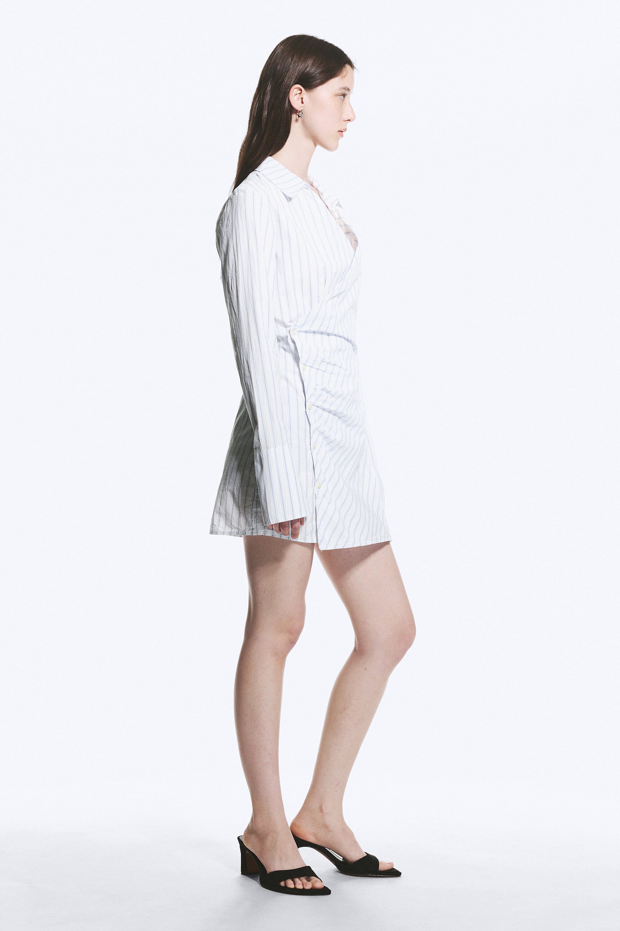 Rayures bleues - Mini-robe chemise asymétrique manches longues - 2