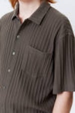 Dark Mole - Knitted Short-Sleeved Button-Up Shirt - 2