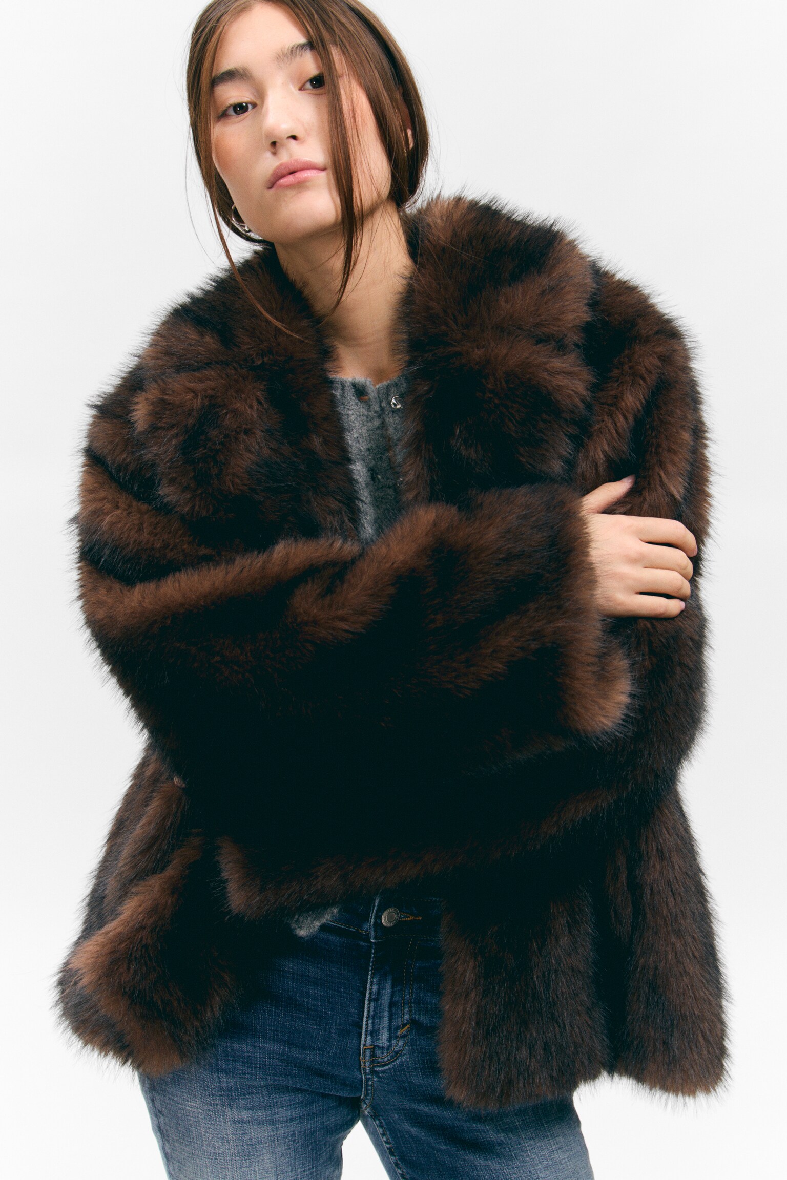 Faux Fur Jacket - Dark Brown - 4