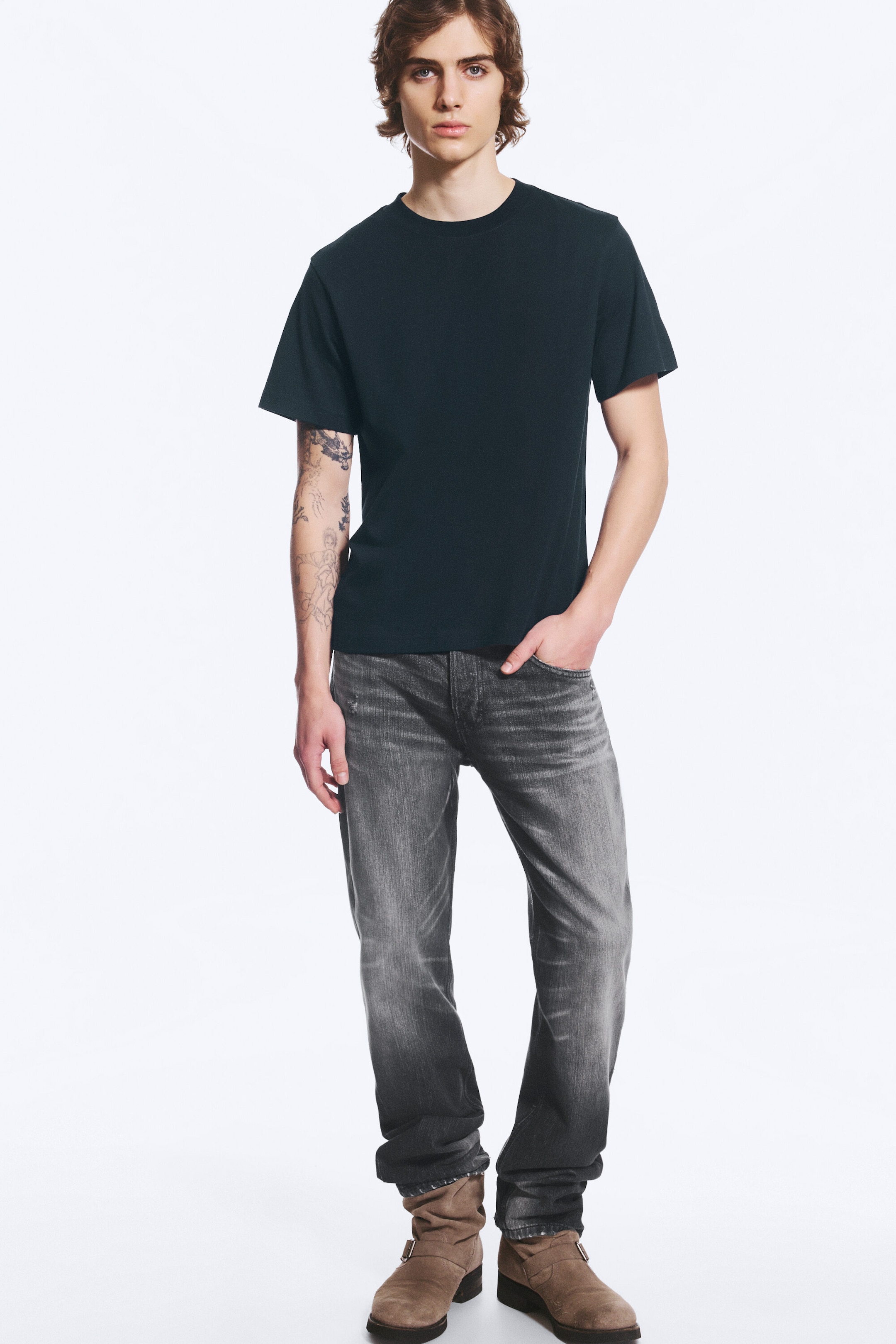 Djup Mörkblå - KLASSISK BOXIG T-SHIRT - 2