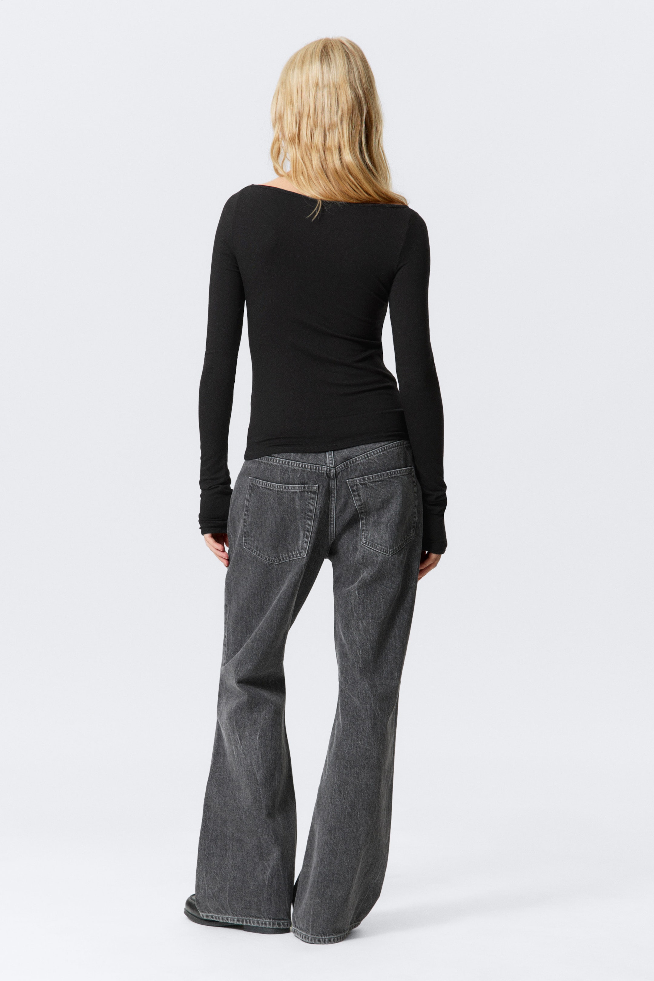 Black - Slim Long-Sleeved Wrap Top - 2