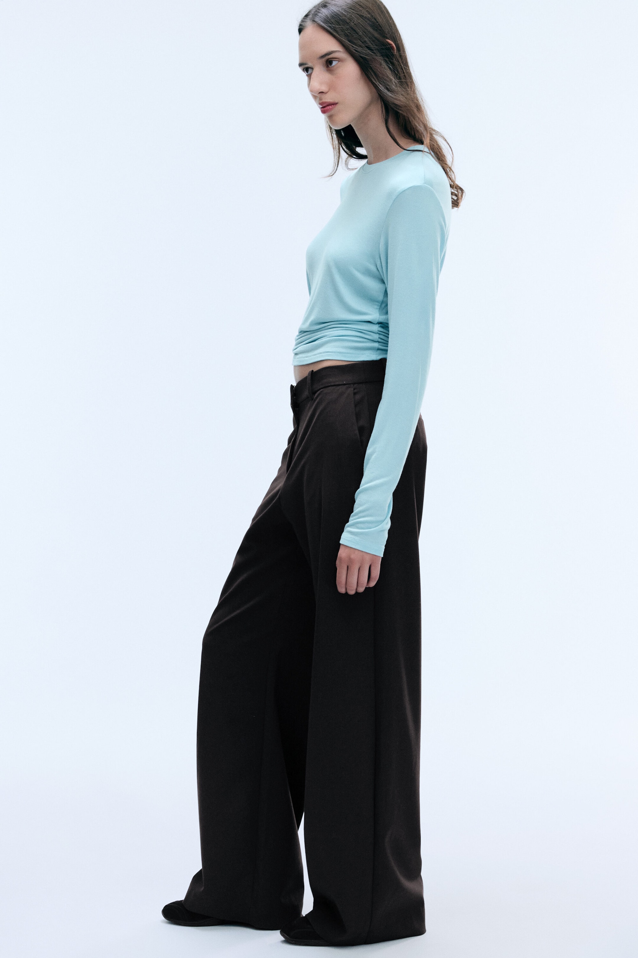 Dark Brown - Low-Waisted Loose Fit Suit Trousers - 2