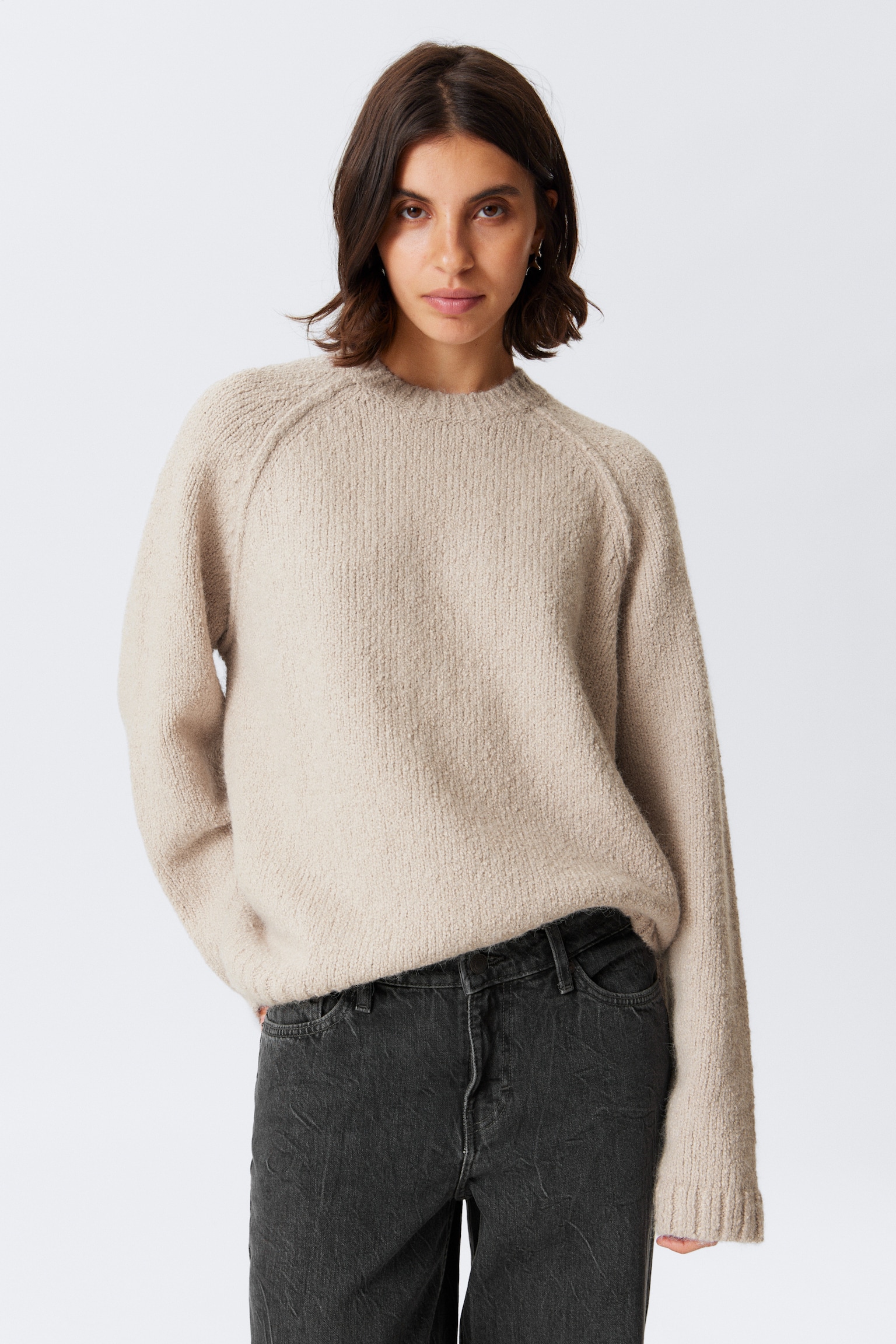 Locker gestrickter Raglanpullover - Beige/Dunkelgrün