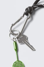 Schwarze Schnur - Schlüsselanhänger mit mehreren Anhängern - 1