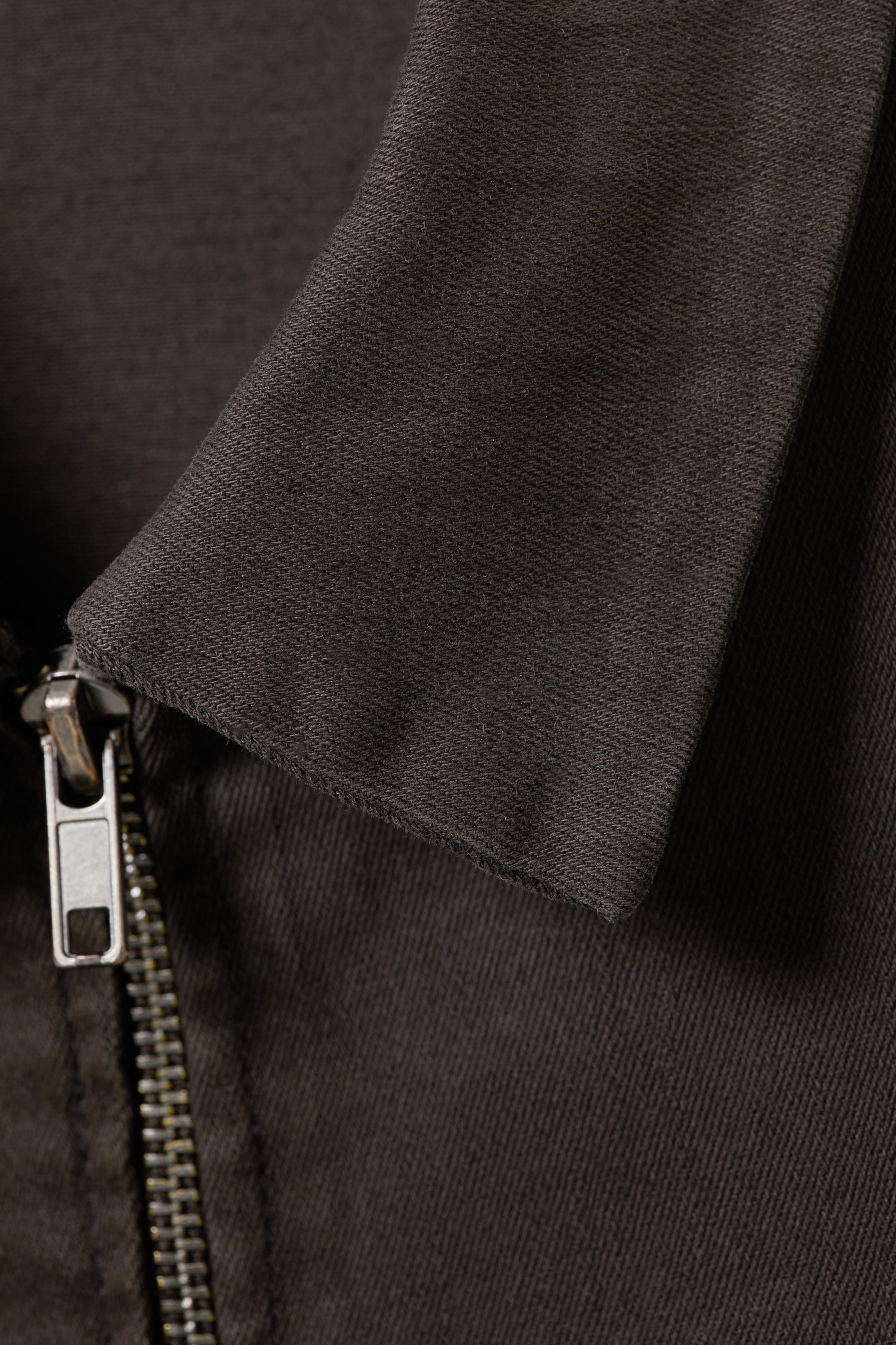 Dark Grey - Fitted Short-Sleeved Zip Top - 5