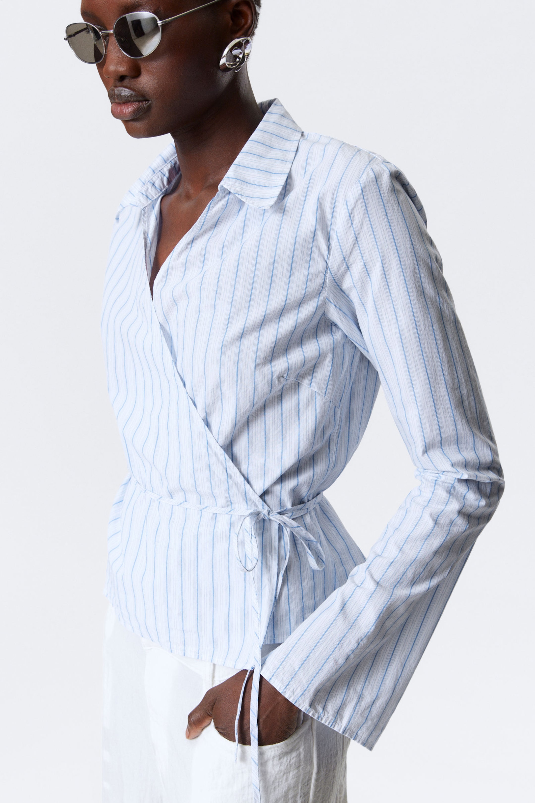 Striped Blue - Long-Sleeved Wrap Poplin Shirt - 2