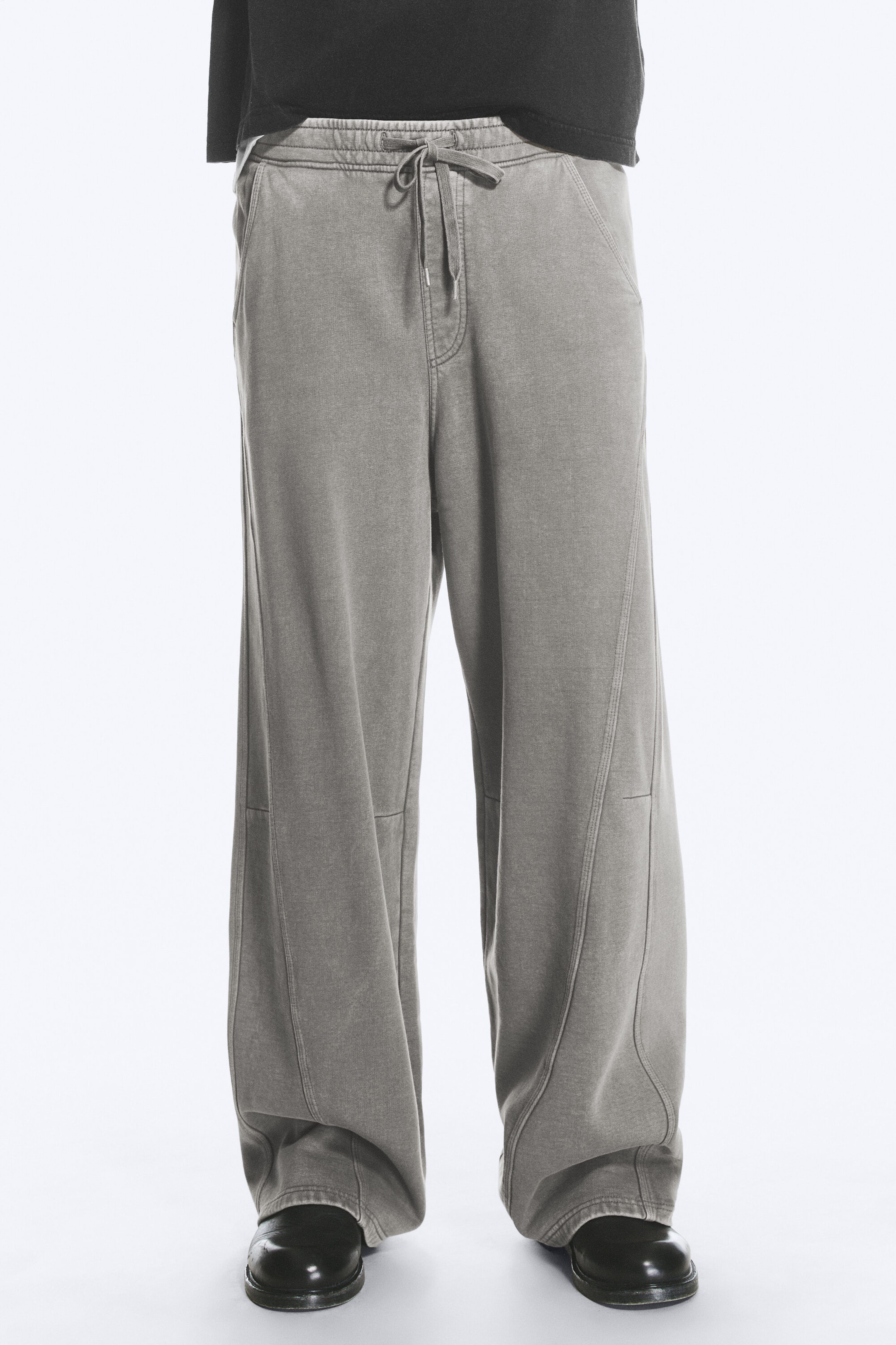 Ausgewaschenes Grau - Jogginghose mit Relaxed Fit - 2