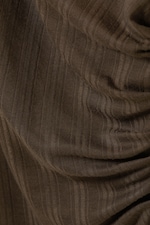 Dunkelbraun - Transparente, asymmetrische Langarmbluse - 2