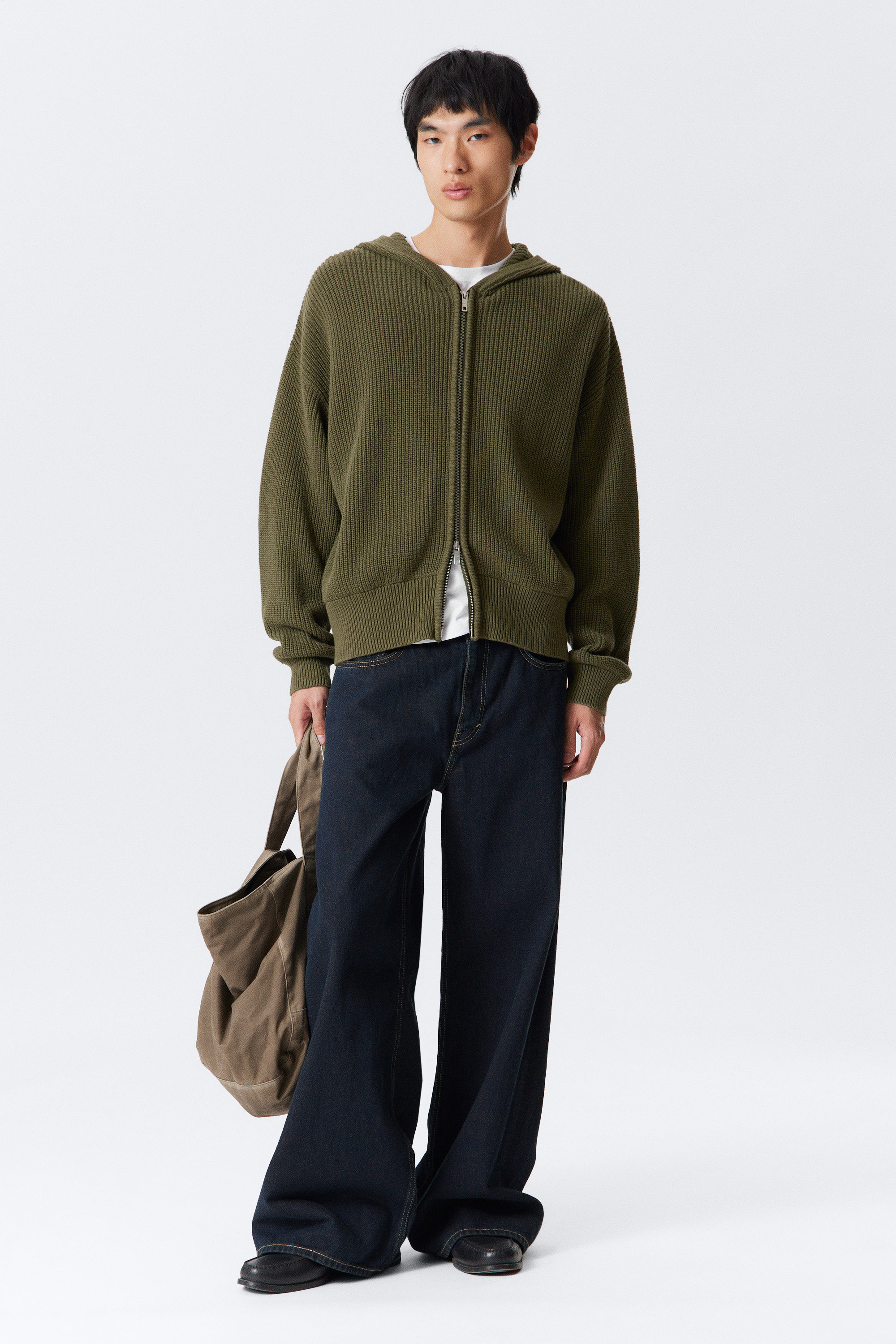 Dark Khaki Green - Boxy Knitted Hoodie - 2