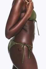 Dunkelgrün - Schimmer - Brazilian-Bikinihöschen mit mittlerer Bundhöhe - 0