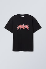 Svart med rød logo - Oversized T-skjorte med grafisk trykk - 0