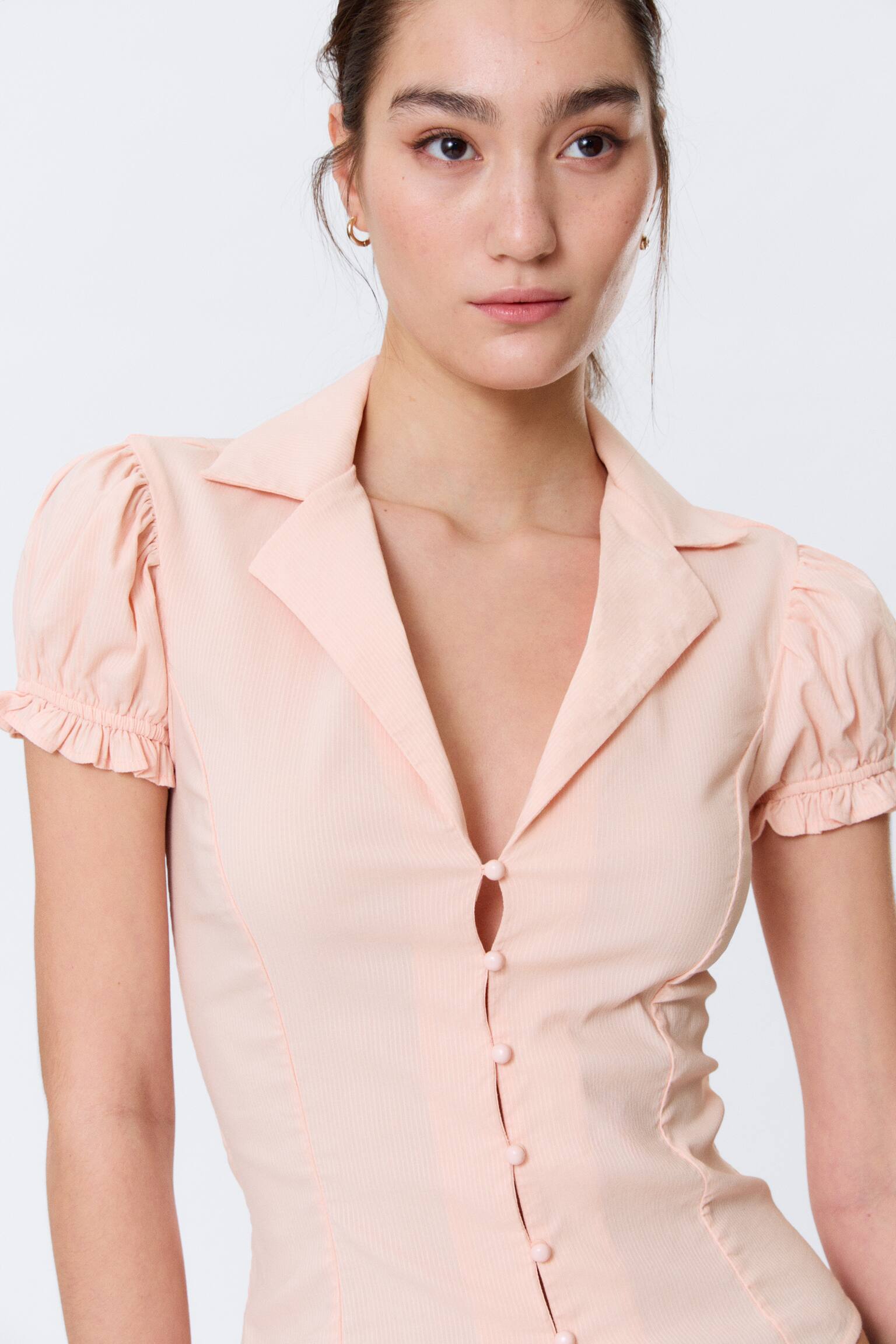 Camisa resort de manga corta ajustada - Peachy Pink a rayas/A rayas marrones - 5