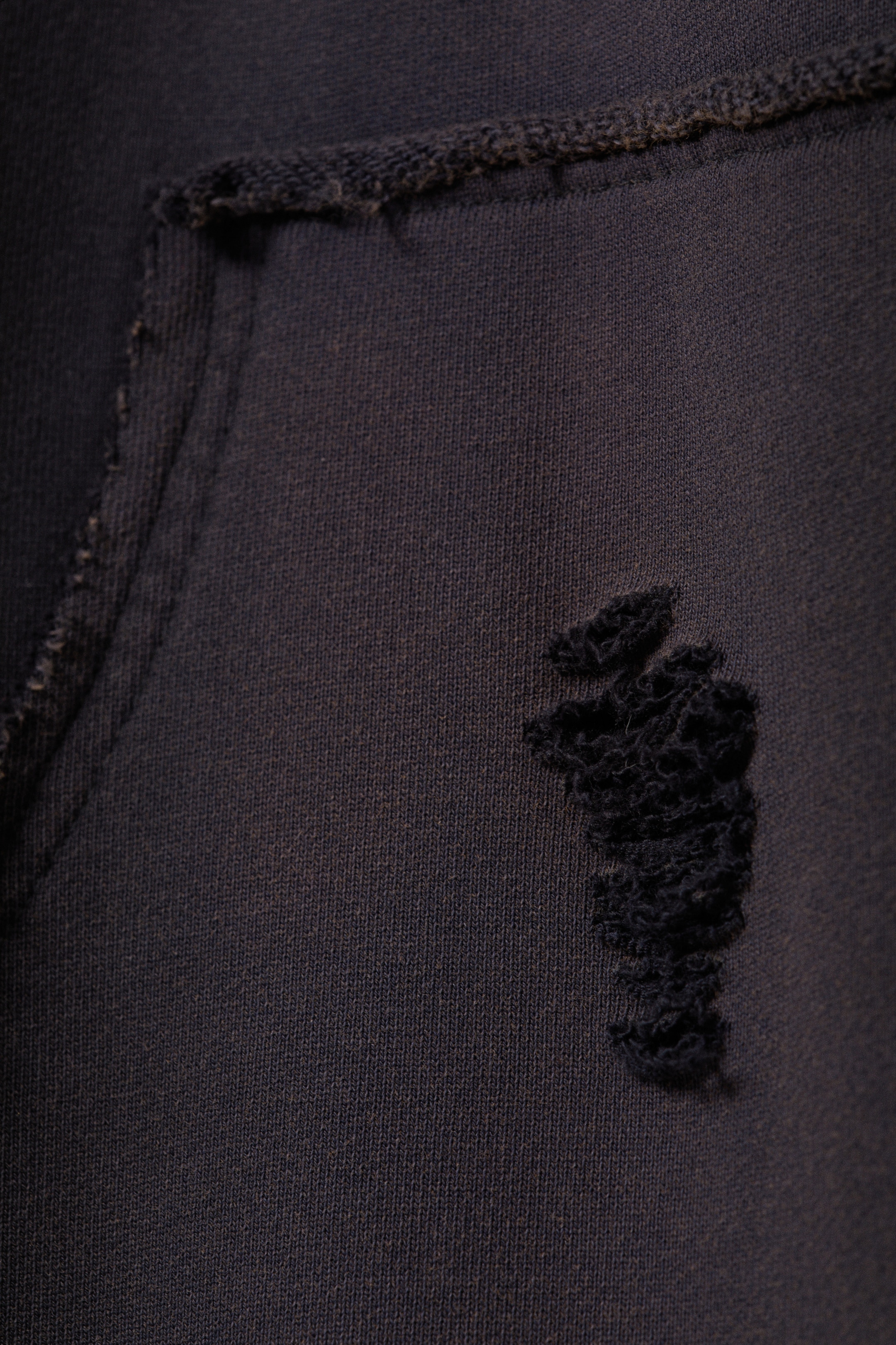 Vis større bilde: Distressed Cotton Terry Sweatpants - Mørkeblå - HERRE | H&M NO 4