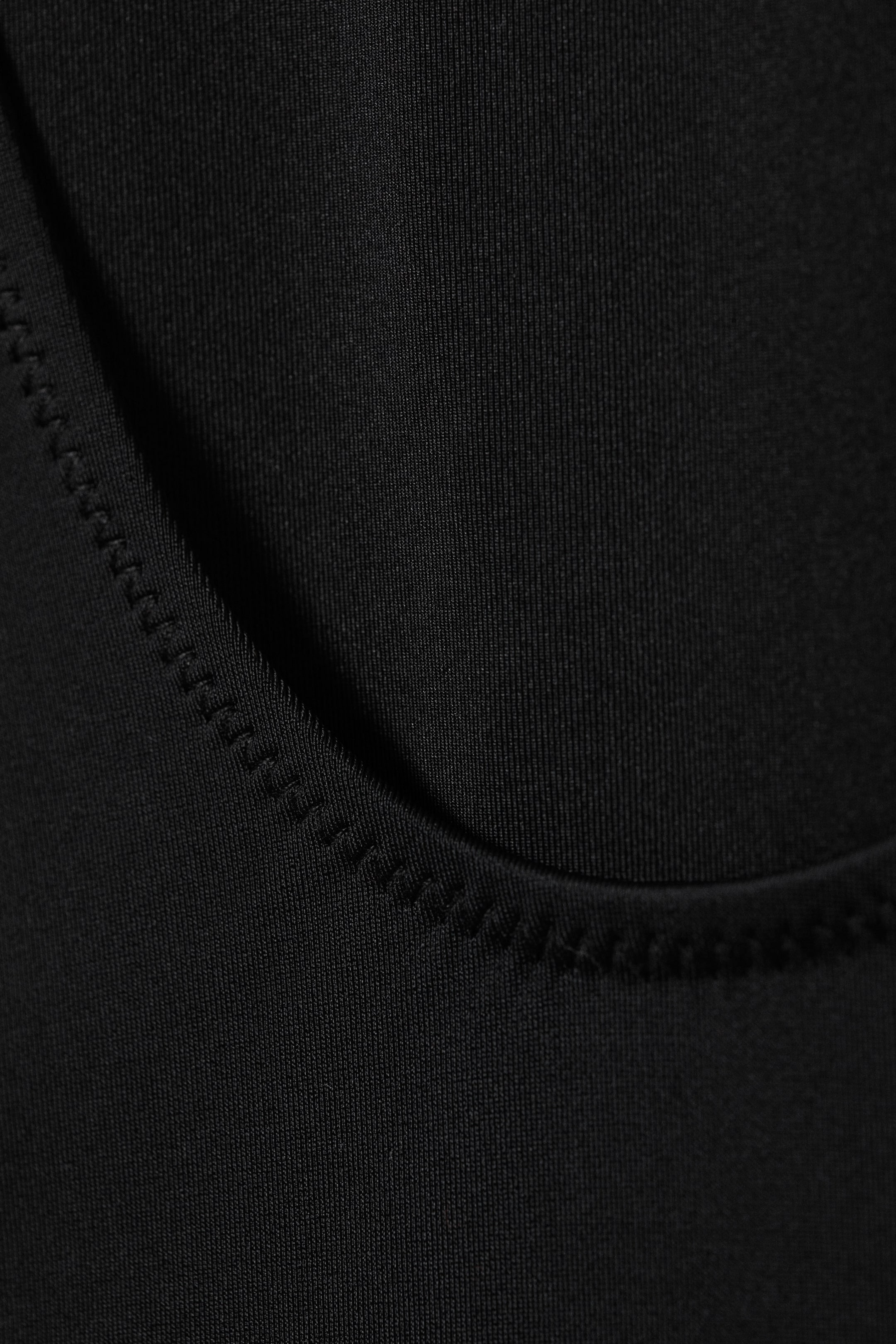 Black - Low Back Scoop Neck Swimsuit - 2