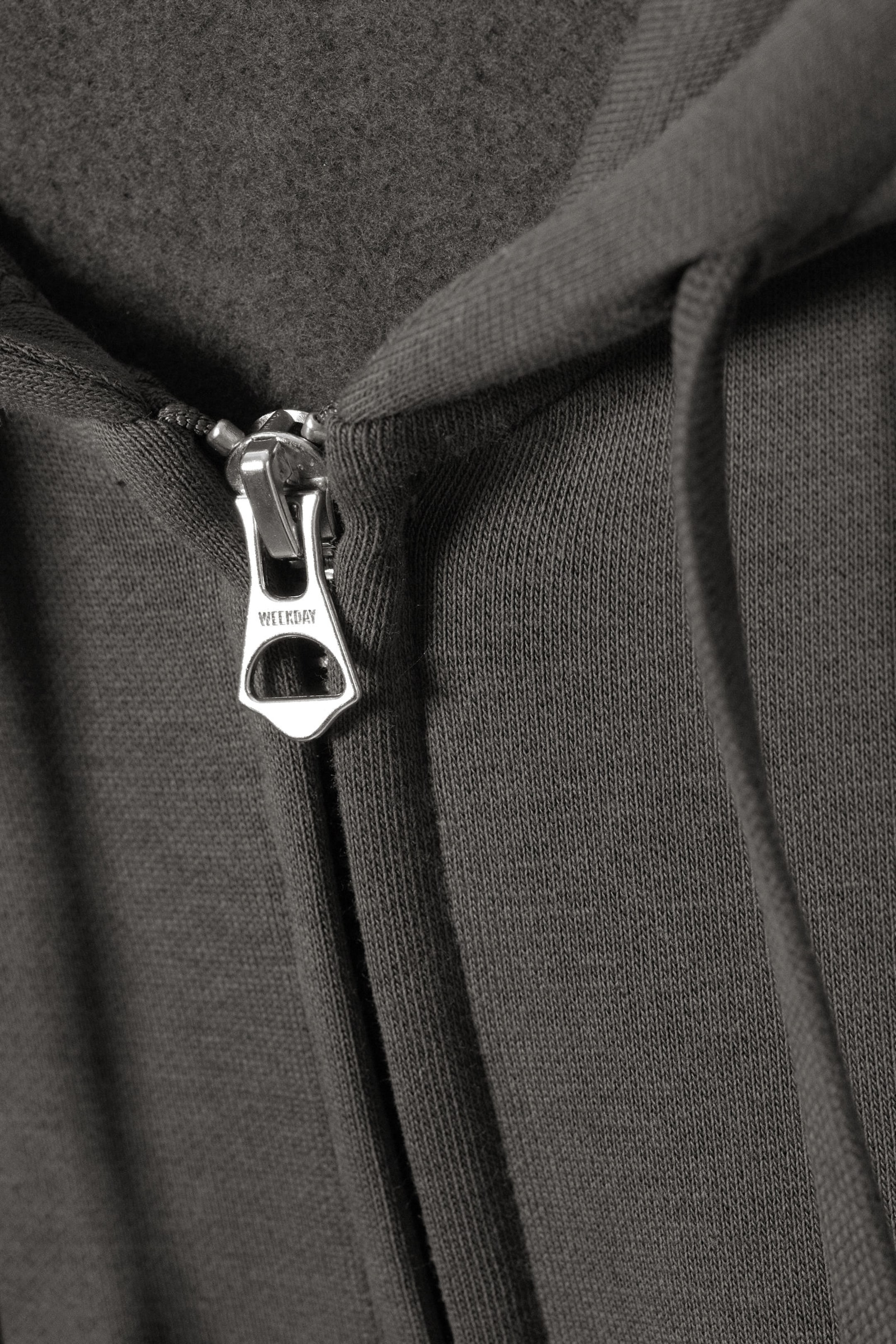 Off Black - Boxy Midweight Zip Hoodie - 1