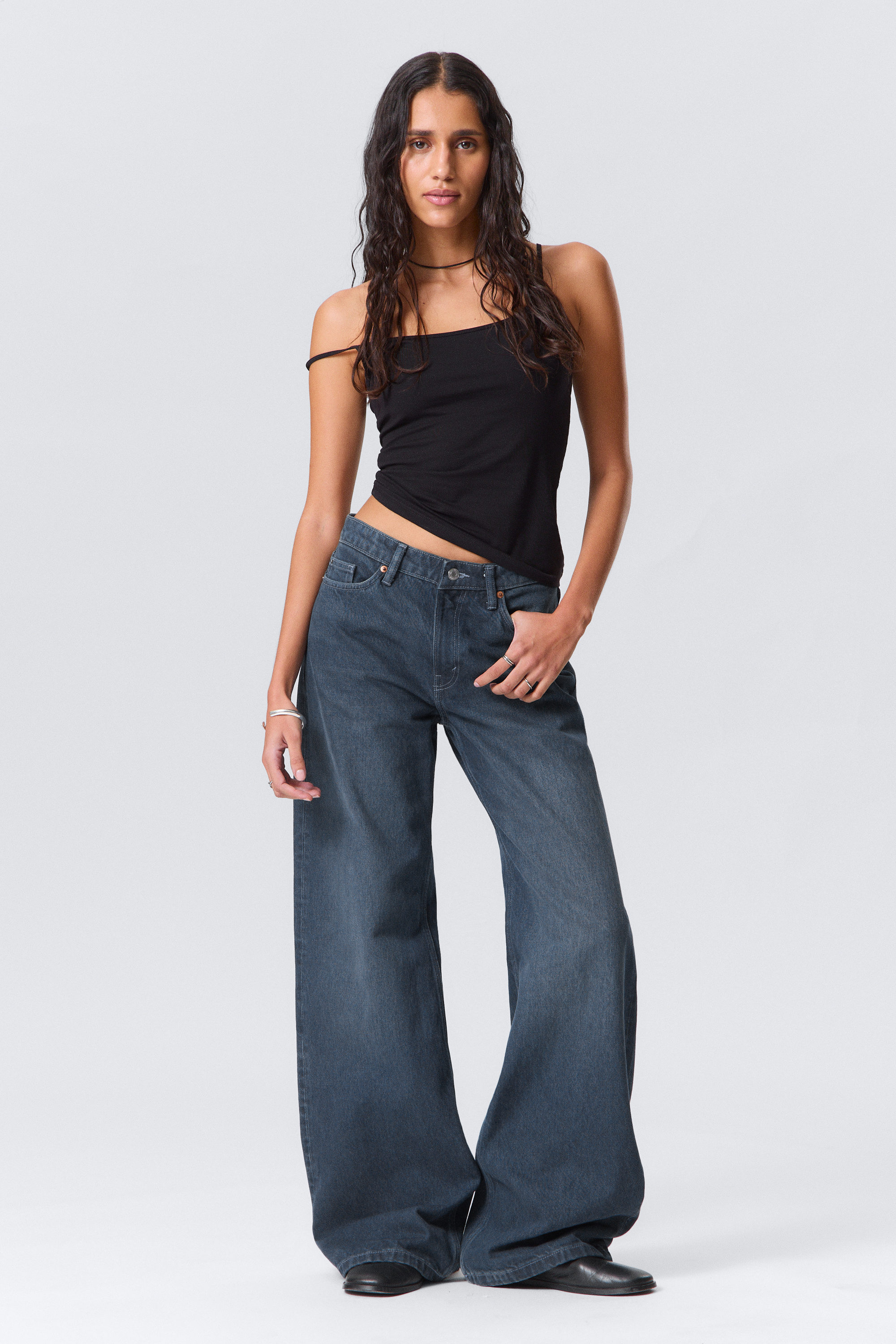 Ajax Blue - Dark Blue - Paz Mid Rise Wide Leg Jeans - 2