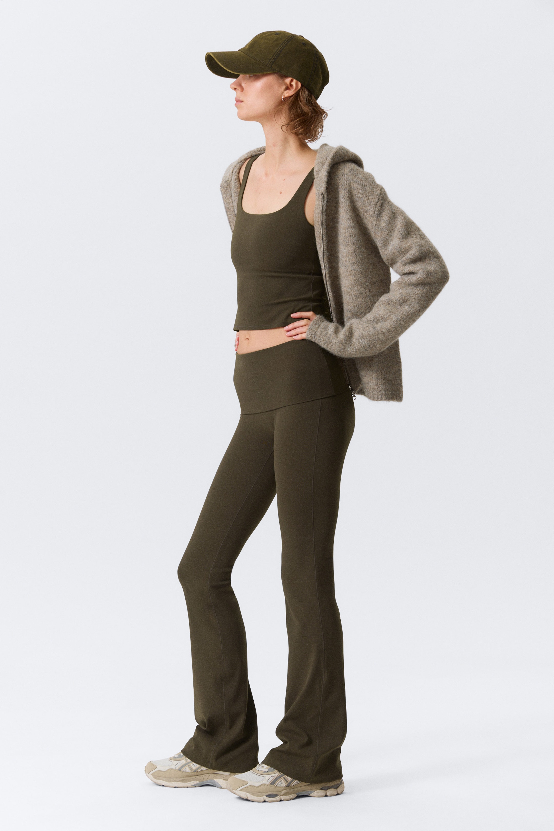 Dunkelbraun - Yoga-Leggings mit umgeschlagener Taille - 2