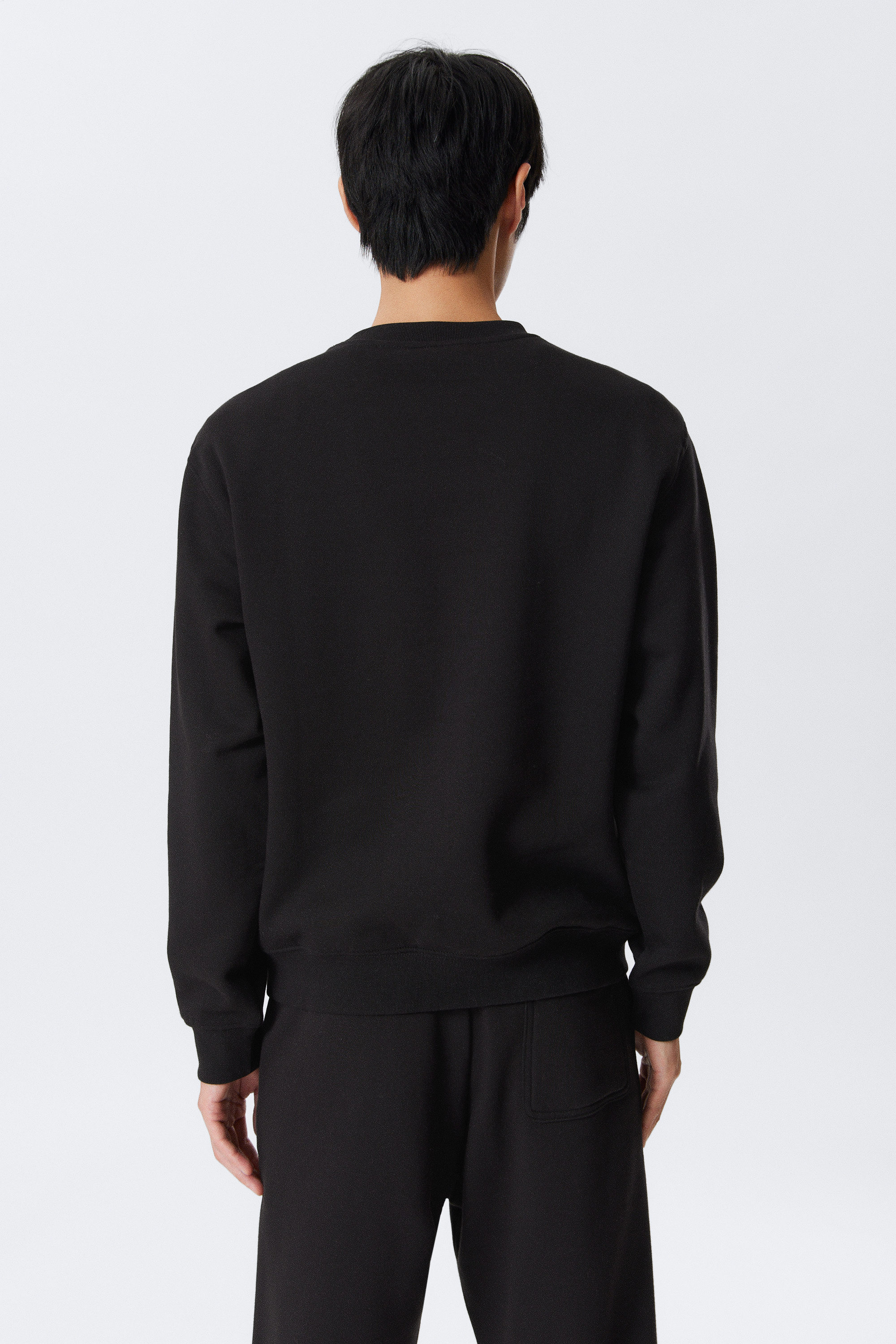 Black - Classic Sweatshirt - 2