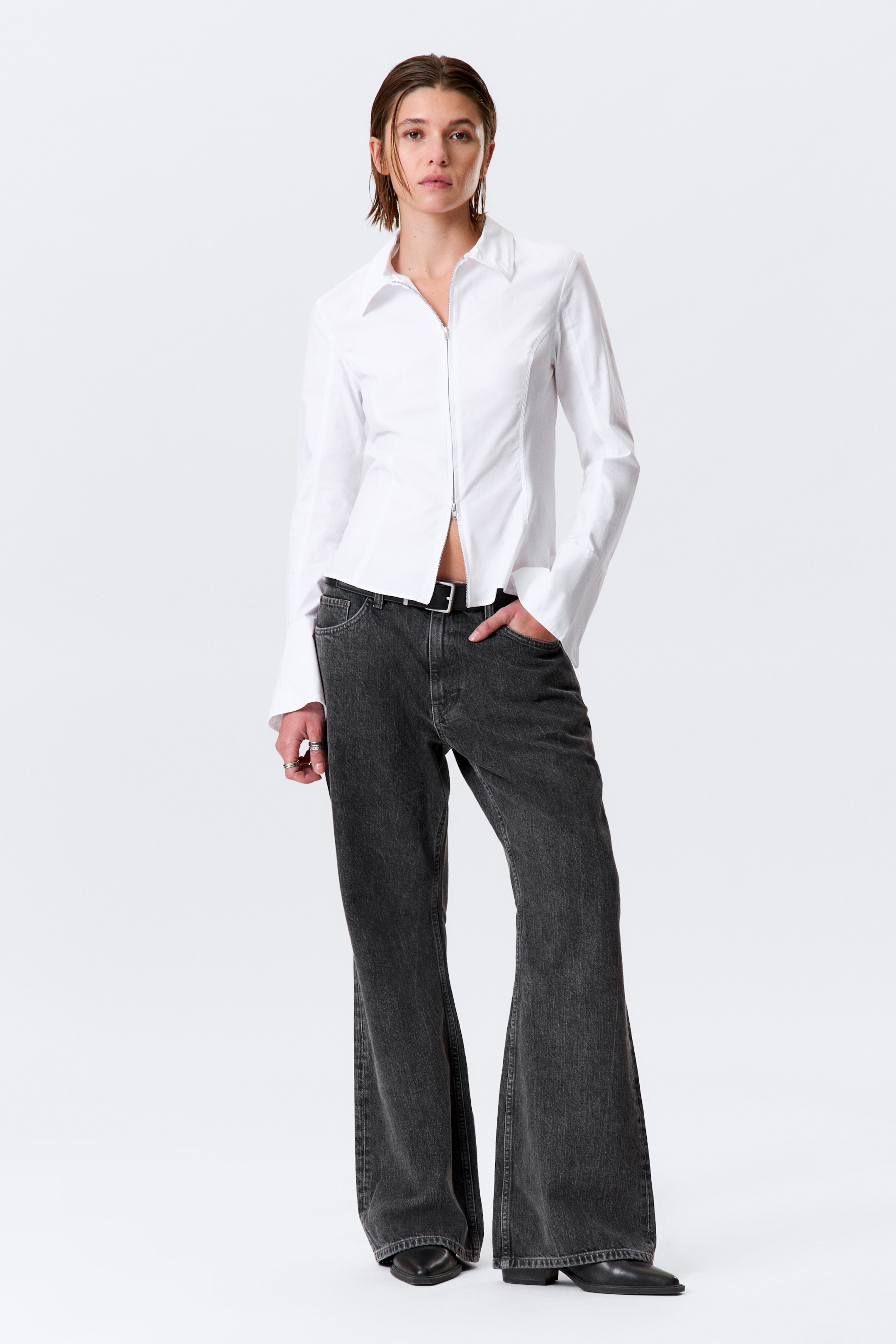 Ver imagem maior: Camisa Justa com Fecho de Correr de Manga Comprida - Branco - SENHORA | H&M PT 1