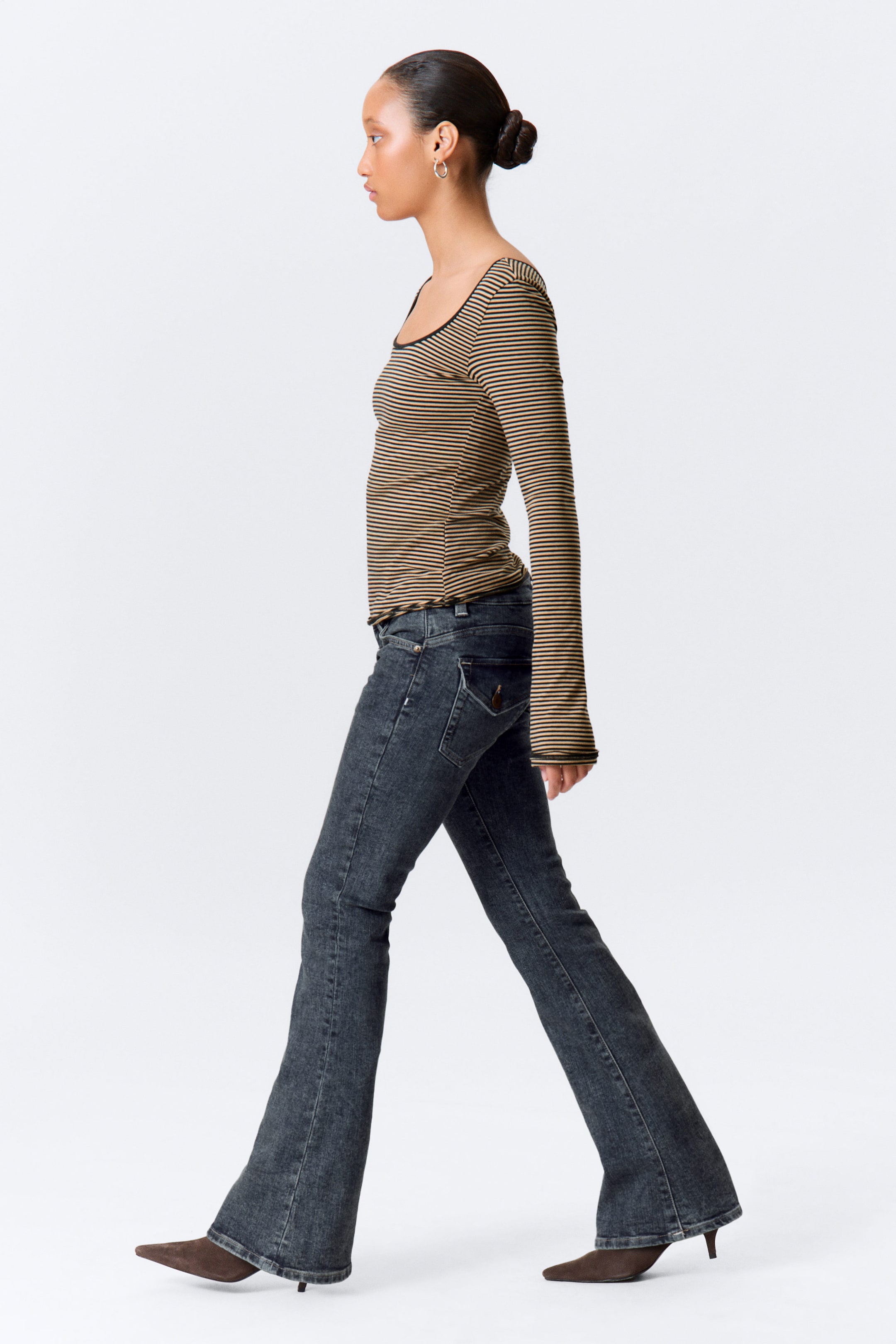 Desert Blue - Dark Blue - Low Rise Curve Yoke Flared Jeans - 2