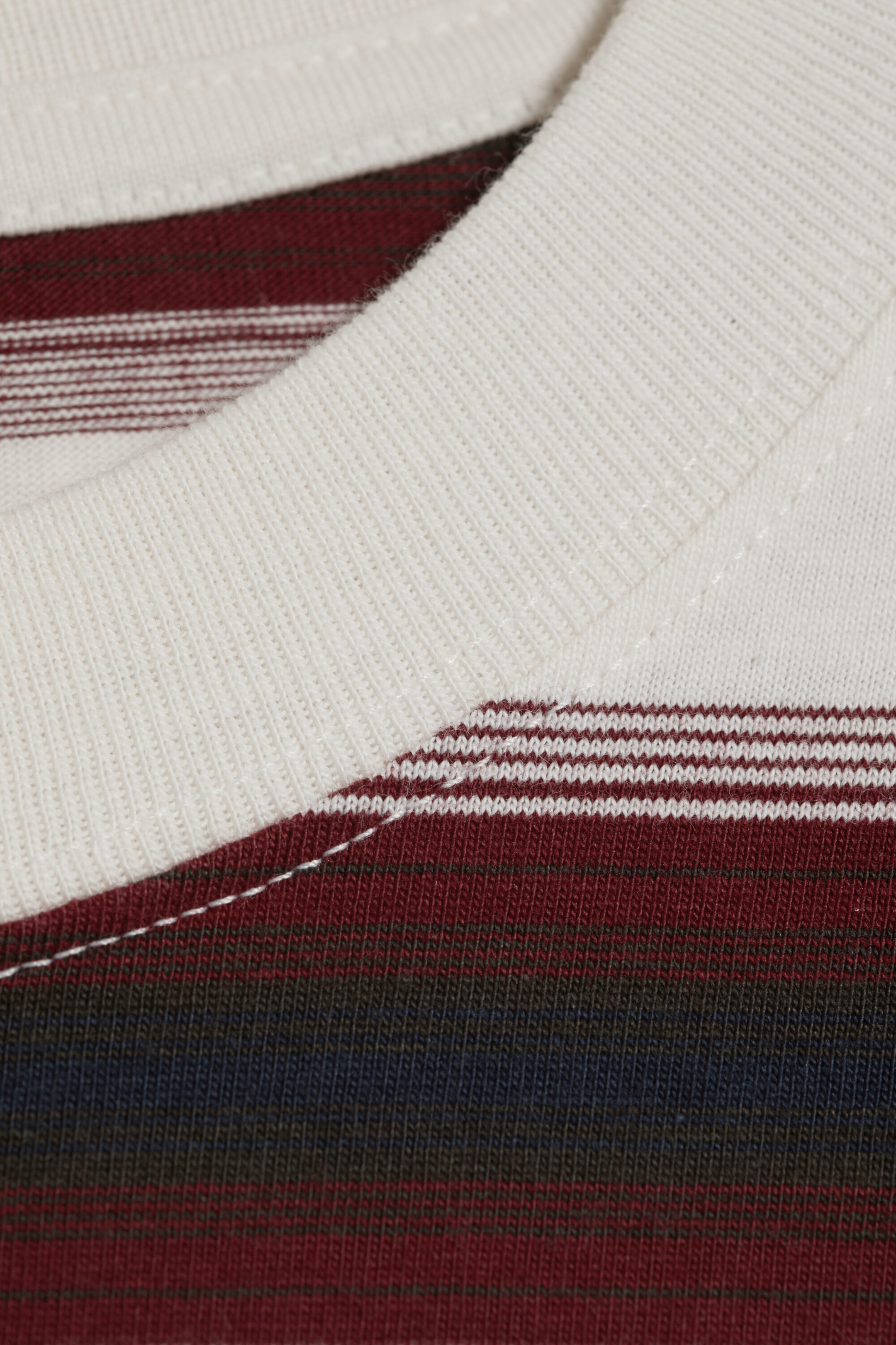 Off-white/Red/Blue Stripe - Oversized Graphic Long-sleeve - 1