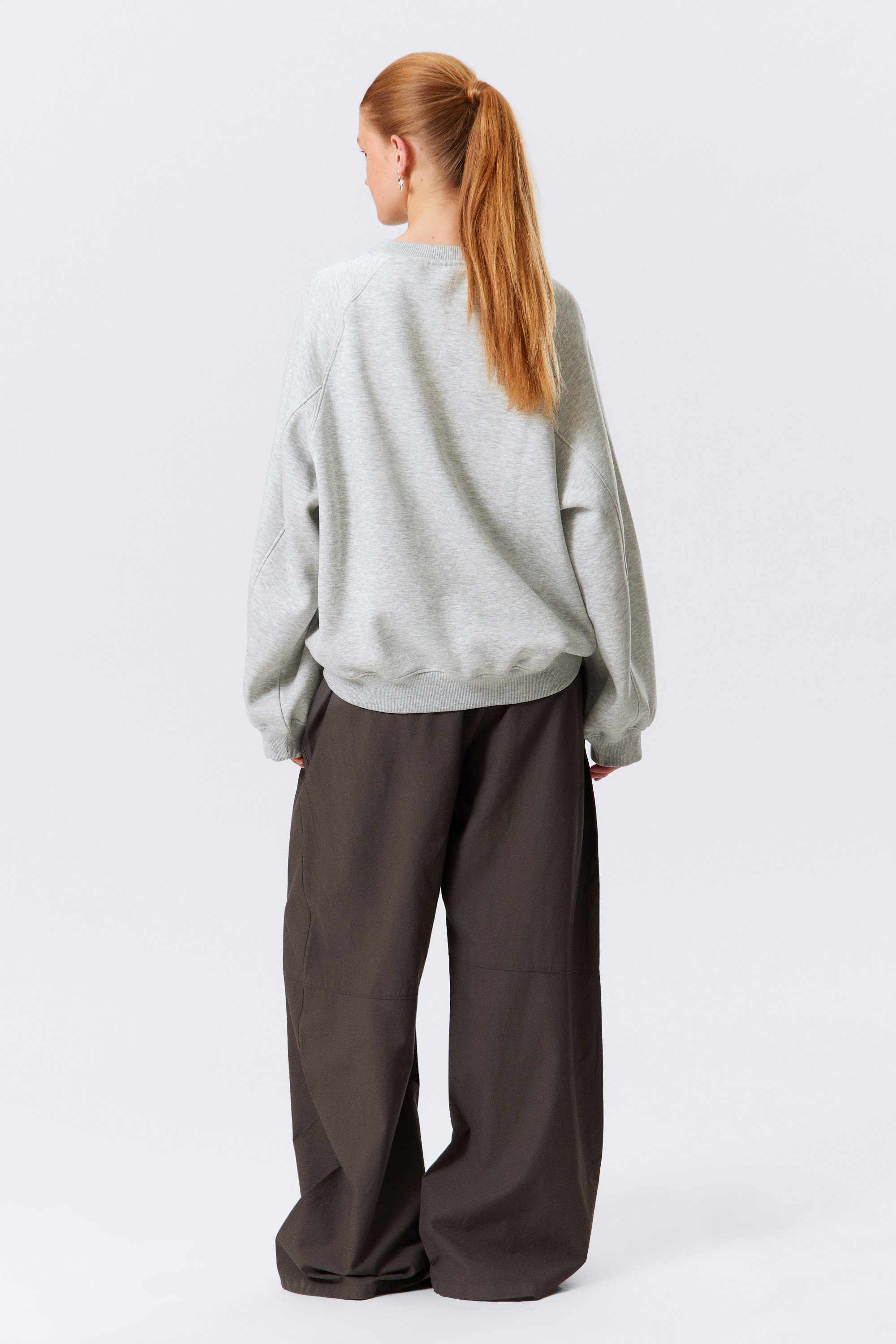 Grau meliert - Entspannter Pullover aus schwerer Baumwolle - 2