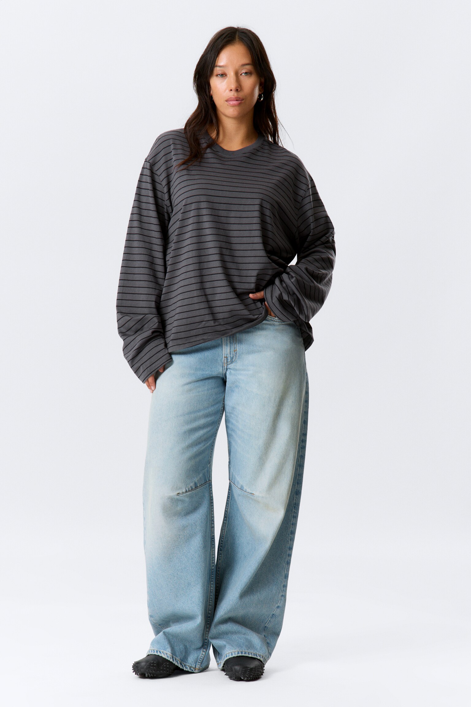 T-shirt boxy in cotone a maniche lunghe - Grigio scuro a righe/Nero/Nero a righe/Bianco - 5