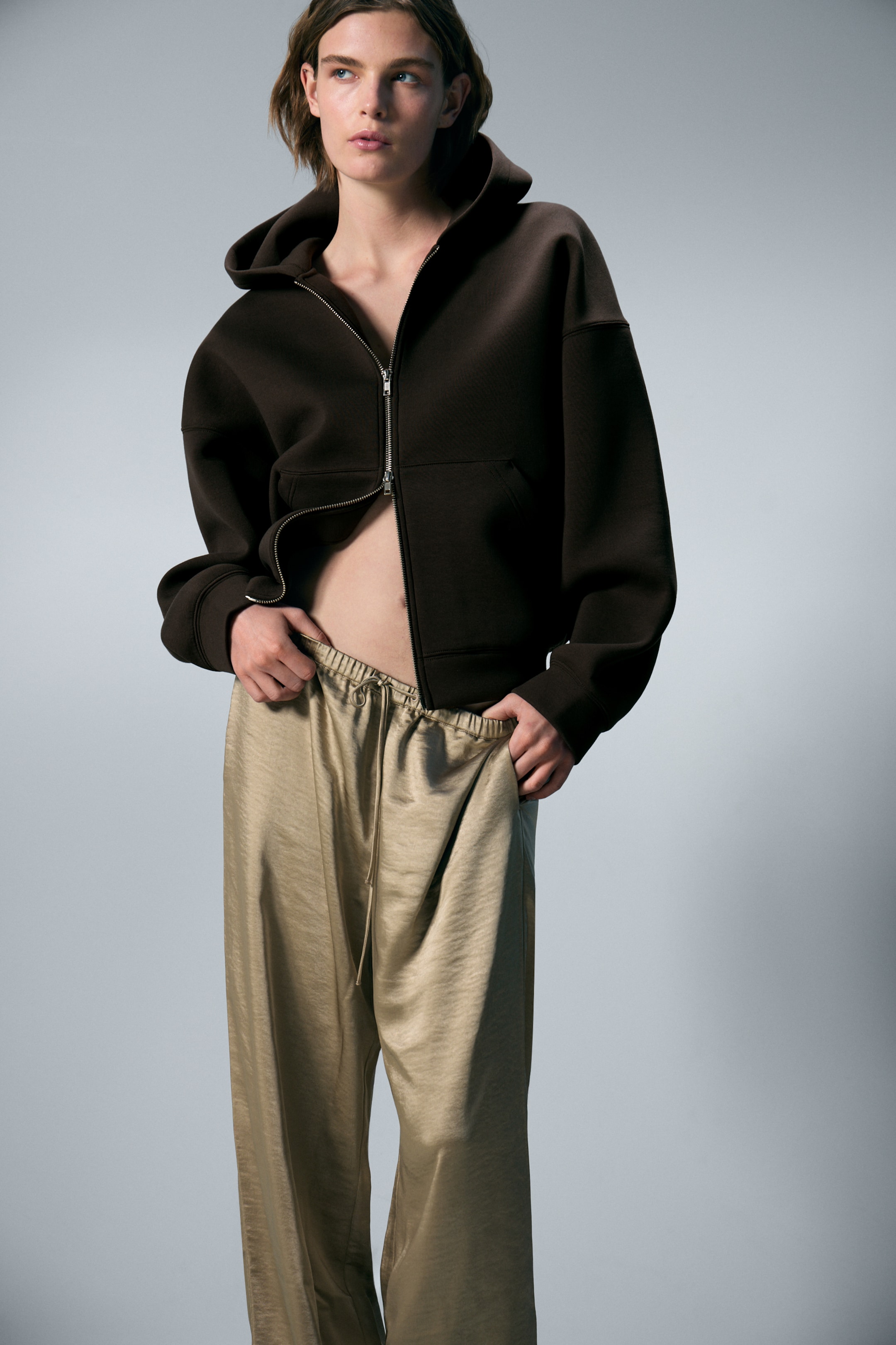 View larger image: Oversized Scuba Zip-Hoodie - Dark Brown - Ladies | H&M GB 1