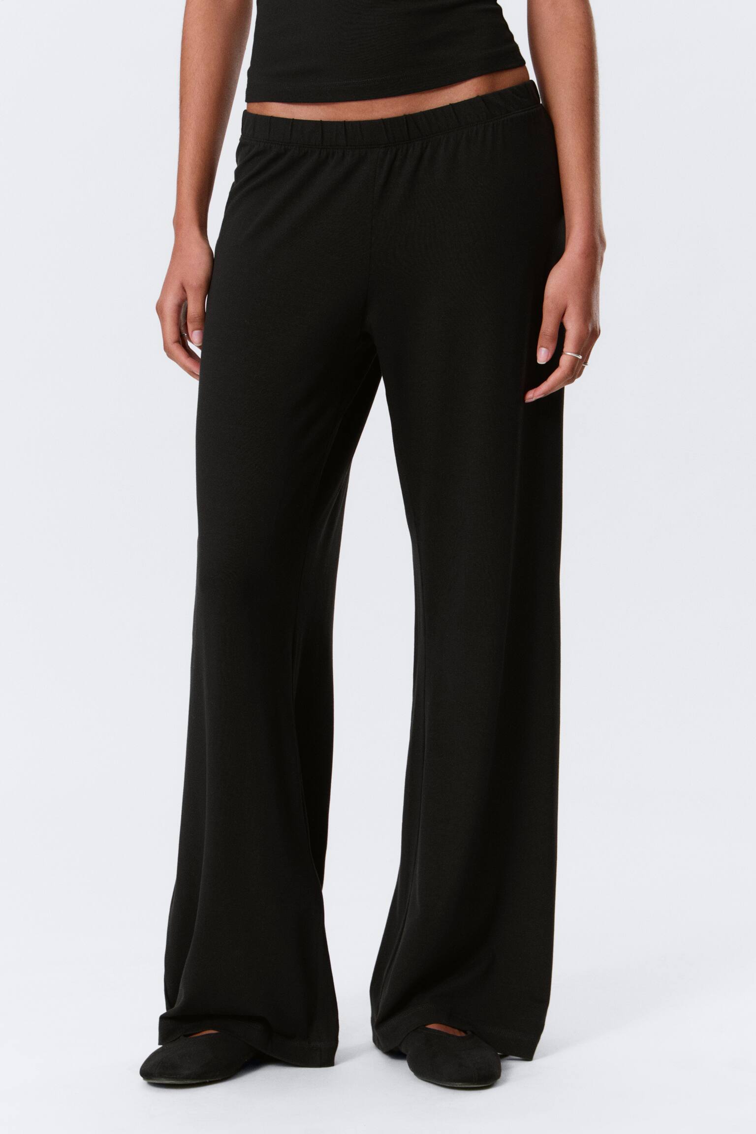 Mjuka låga bootcut-byxor - Svart/Svart/Mörkgrå-randig - 4