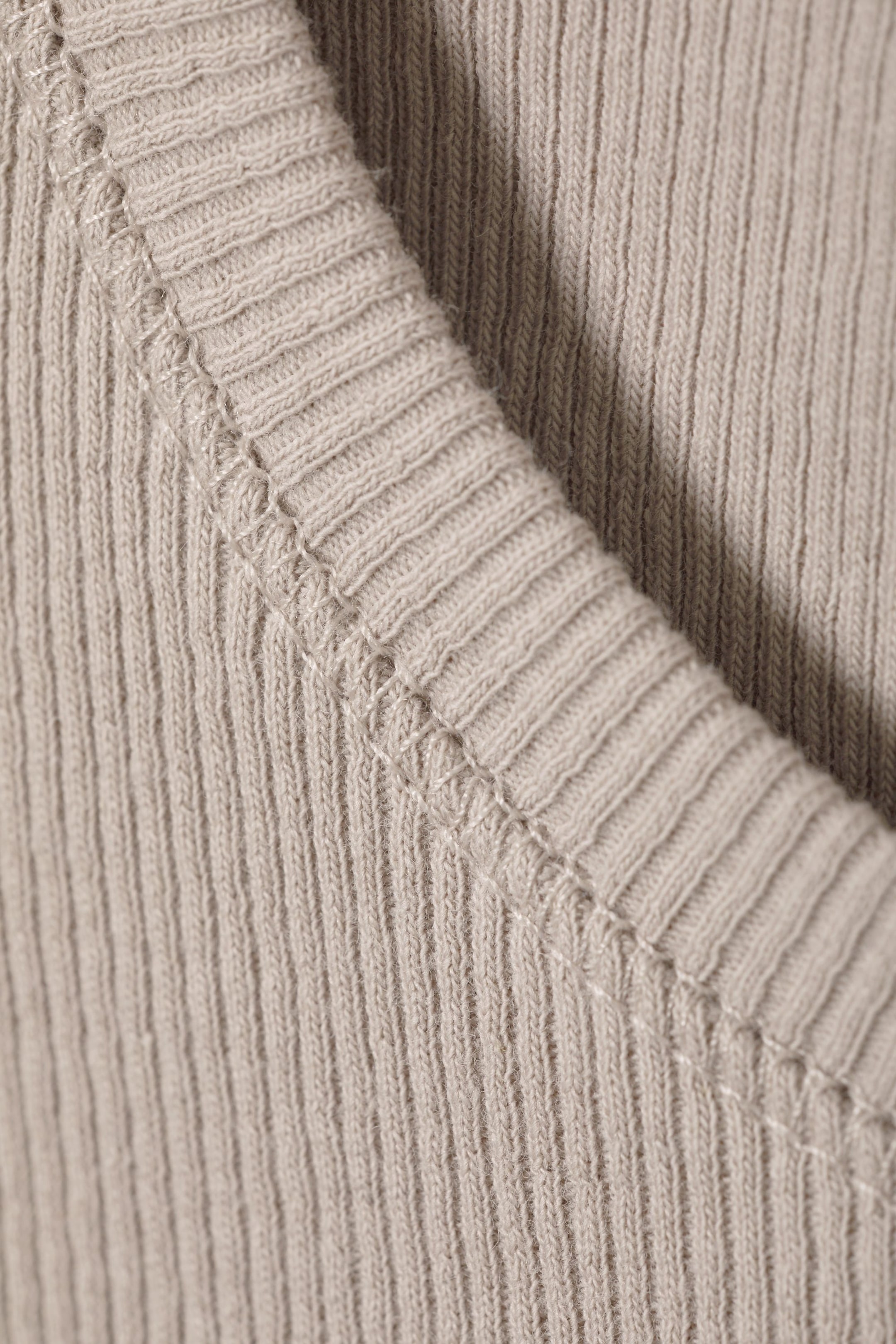Beige - Enges, geripptes T-Shirt - 1