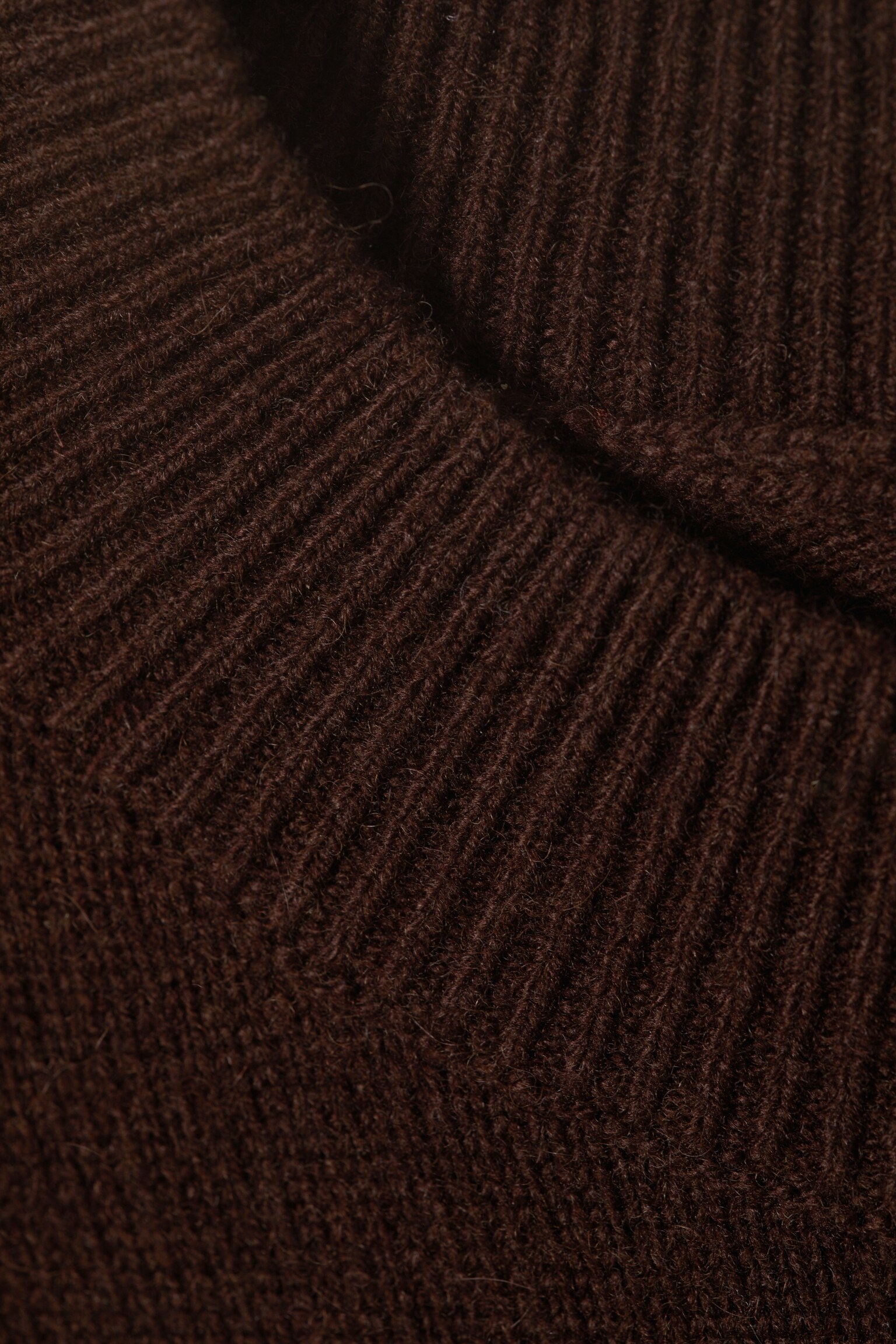 Sweter z okrągłym dekoltem Regular Fit - Ciemnobrązowy/Czarny - 4