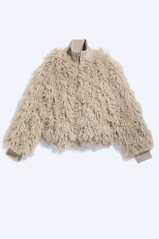 Jacke aus Fellimitat - Gedecktes Hellbeige/Dunkles Graubraun - 1