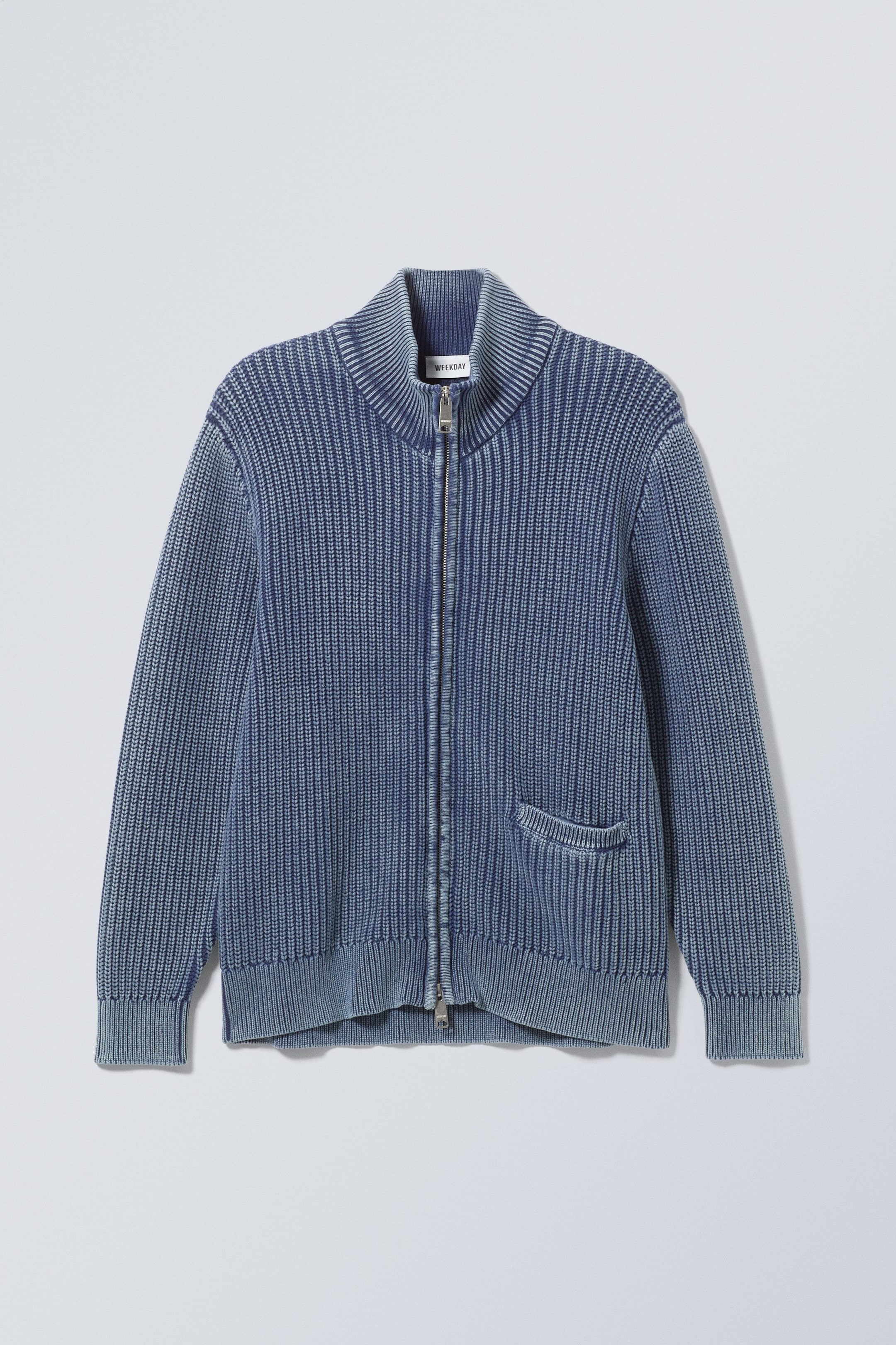 Verwaschenes Blau - Strickjacke Mattias mit regulärer Passform - 0