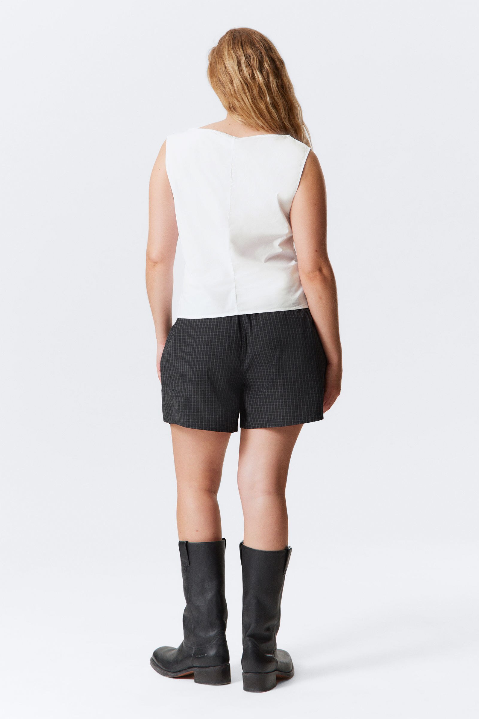 sleeveless v-neck cotton poplin top - White | Weekday WW