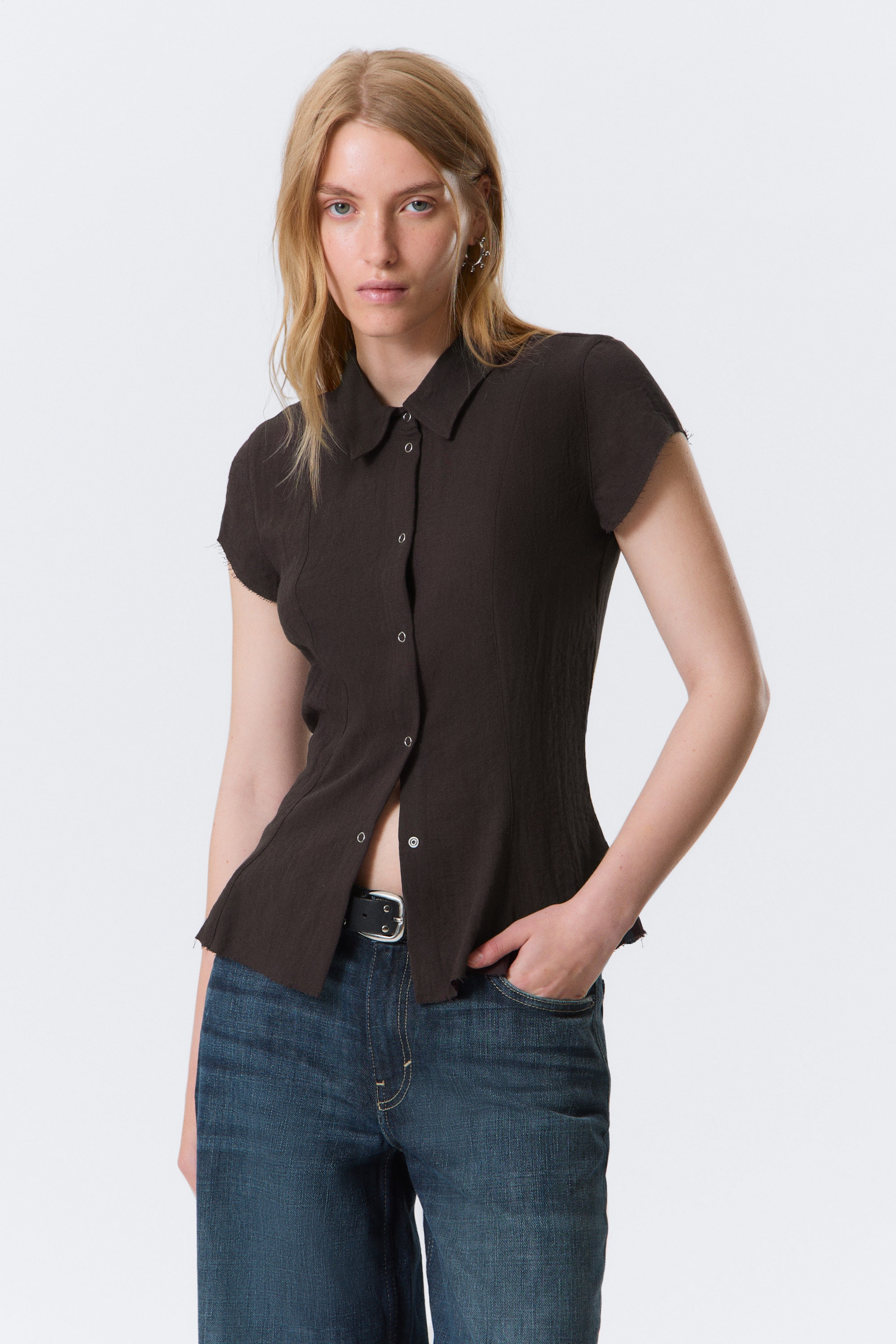 Dark Brown - Slim Fit Short-Sleeved Crepe Shirt - 1