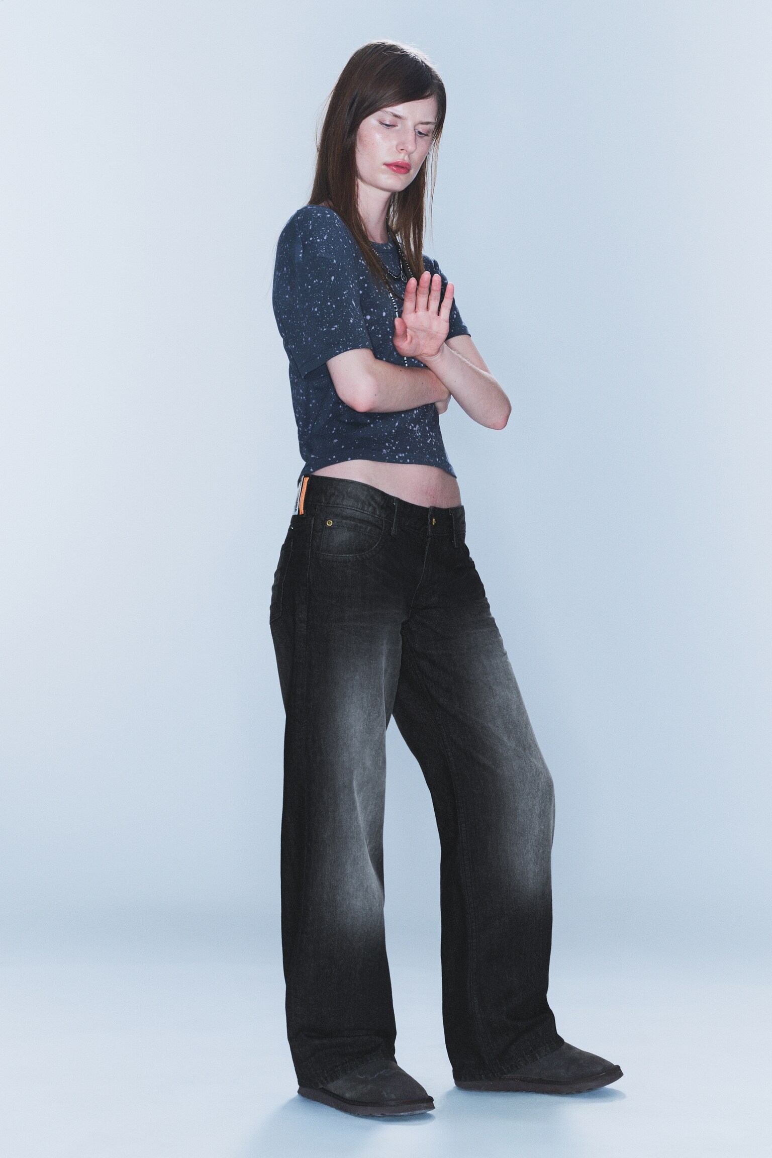 Jeans Messy regular a vita bassa con straight leg - Nero slavato - Nero