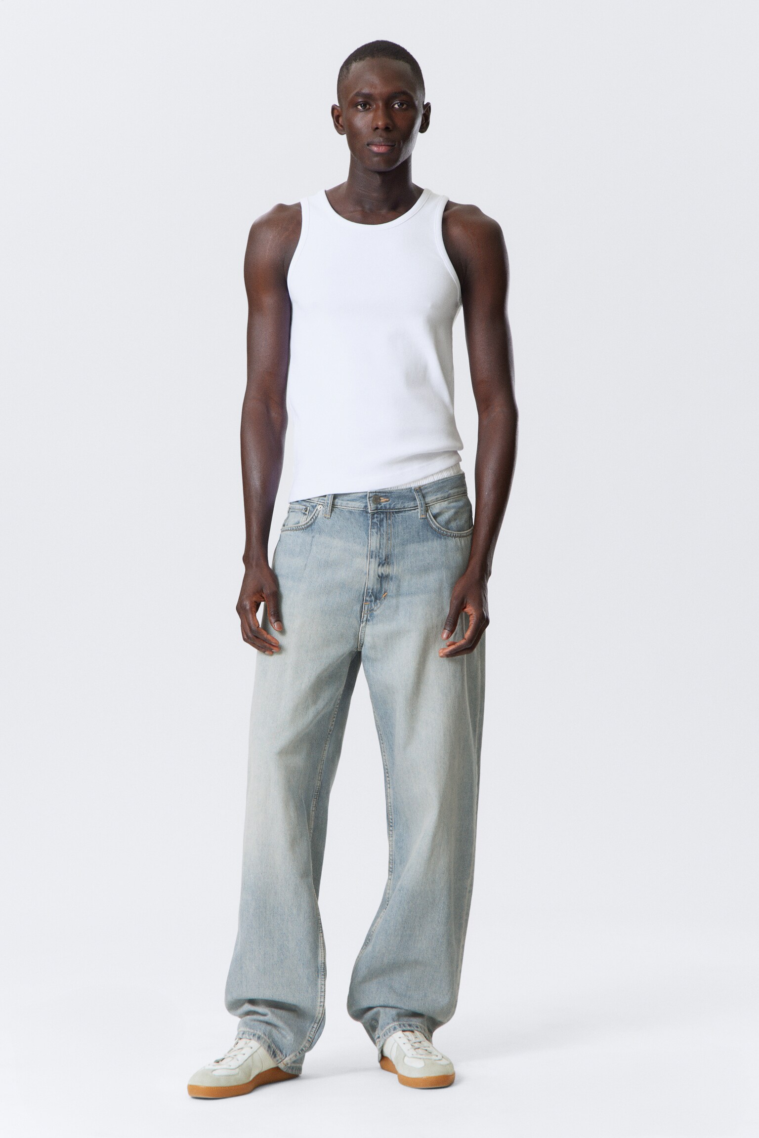 Galaxy Loose Straight Leg Jeans - Brick Blue - Hellblau/2000 Blue - Mittelblau/Tuned Black - Schwarz/Second Blau - Blau/Port Blue - Hellblau/90s Blue - Mittelblau/Blue Fade - Mittelblau/Deep Ocean Blue - Dunkelblau/Canyon Grey - Mittelgrau/Steel Blue - Mittelblau
