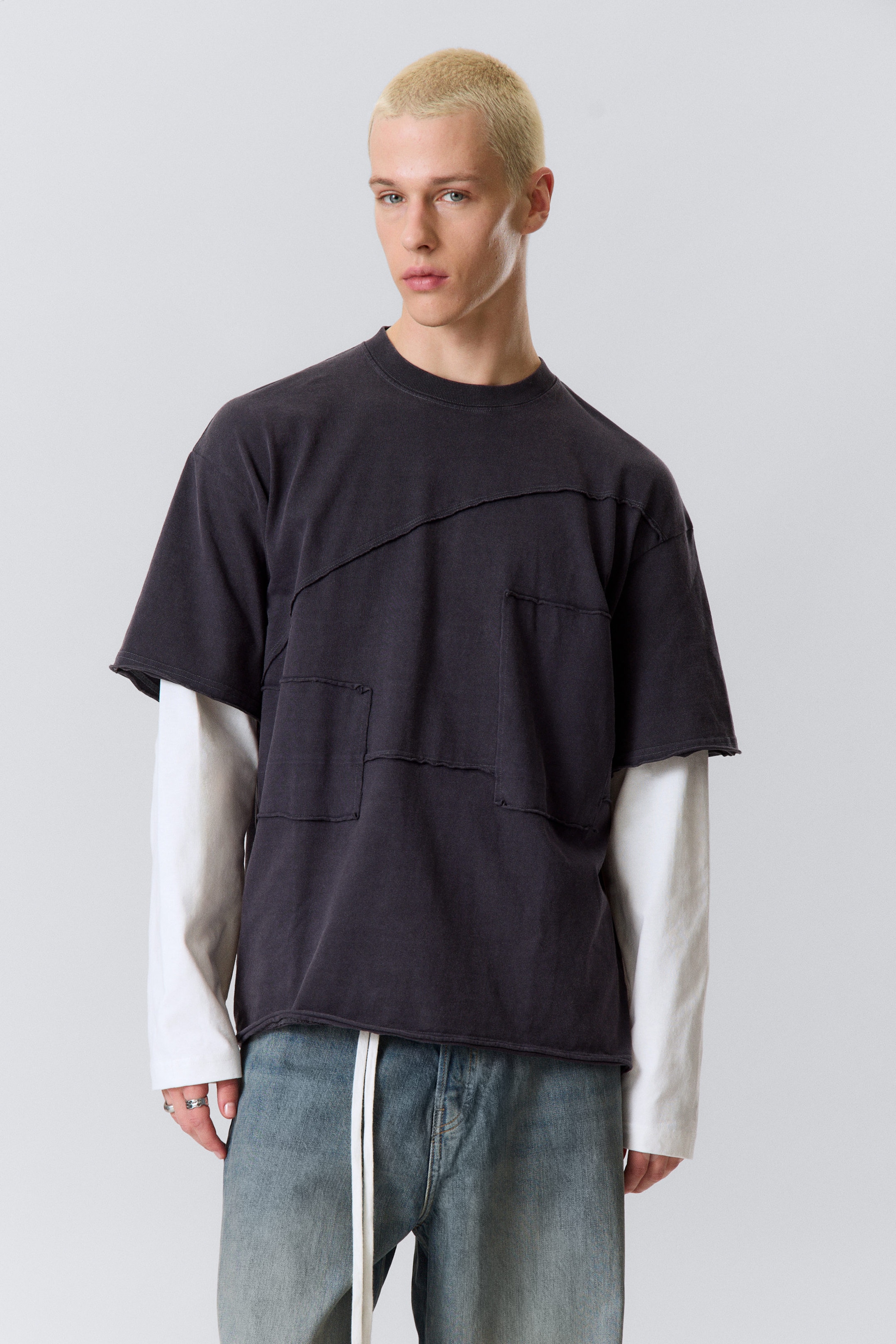 Noir et blanc - T-shirt à panneaux superposés - 4