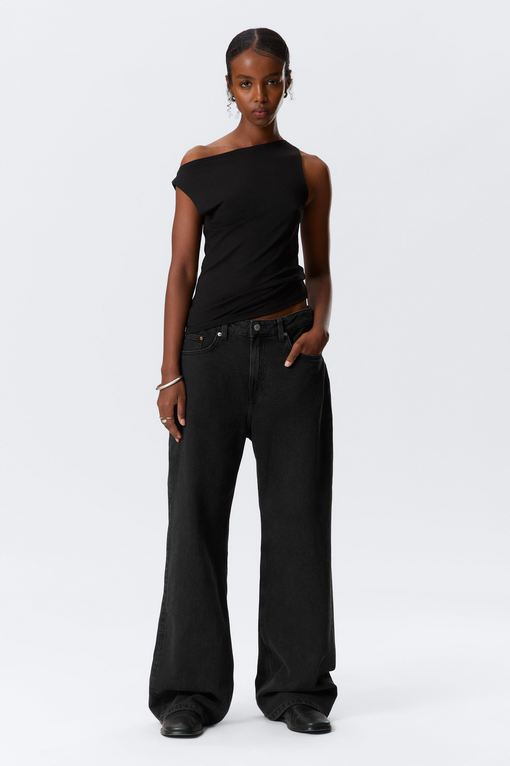 Tuned Black - Black - Missy Low Rise Loose Straight Leg Jeans - 1