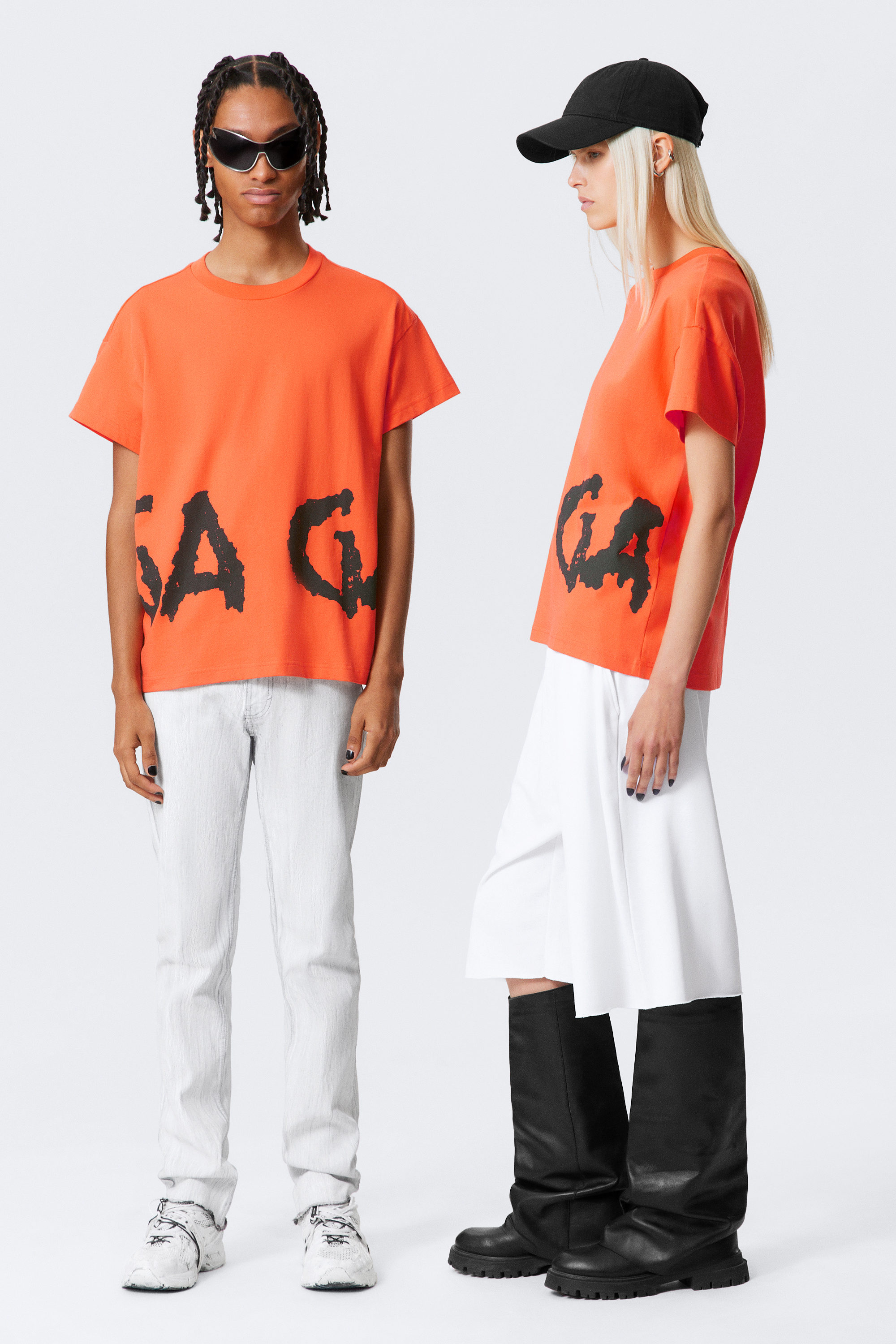 Orange - Gaga Short-Sleeved T-Shirt - 1