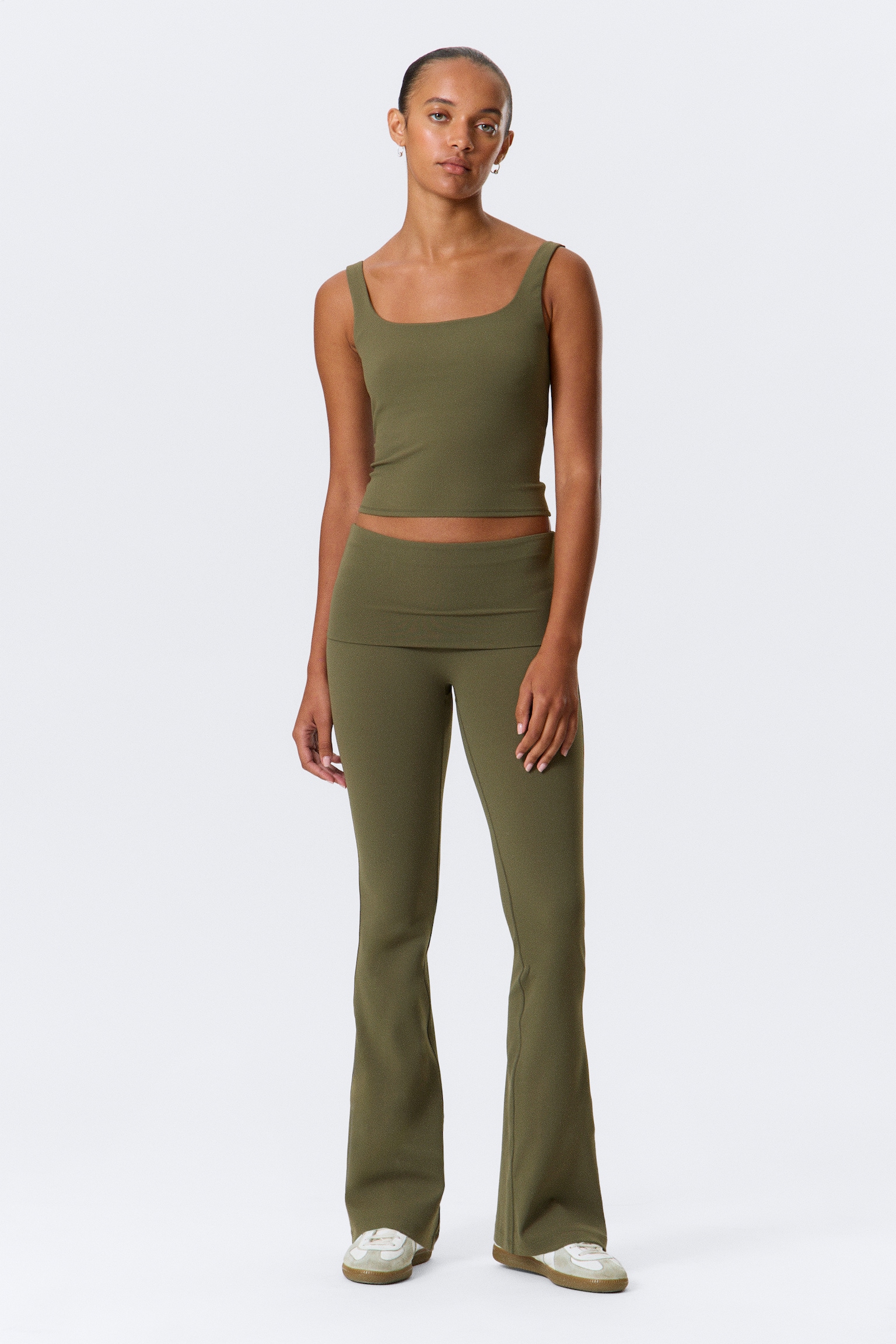 Cropped Sports Top - Dark Khaki Green/White/Black/Dark Brown - 4