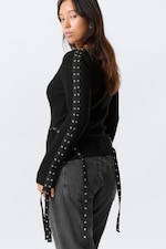 Schwarz - Strick-Top mit Ösen-Detail und U-Boot-Ausschnitt - 2