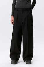 Black - Emil Loose Fit Chino Trousers - 2