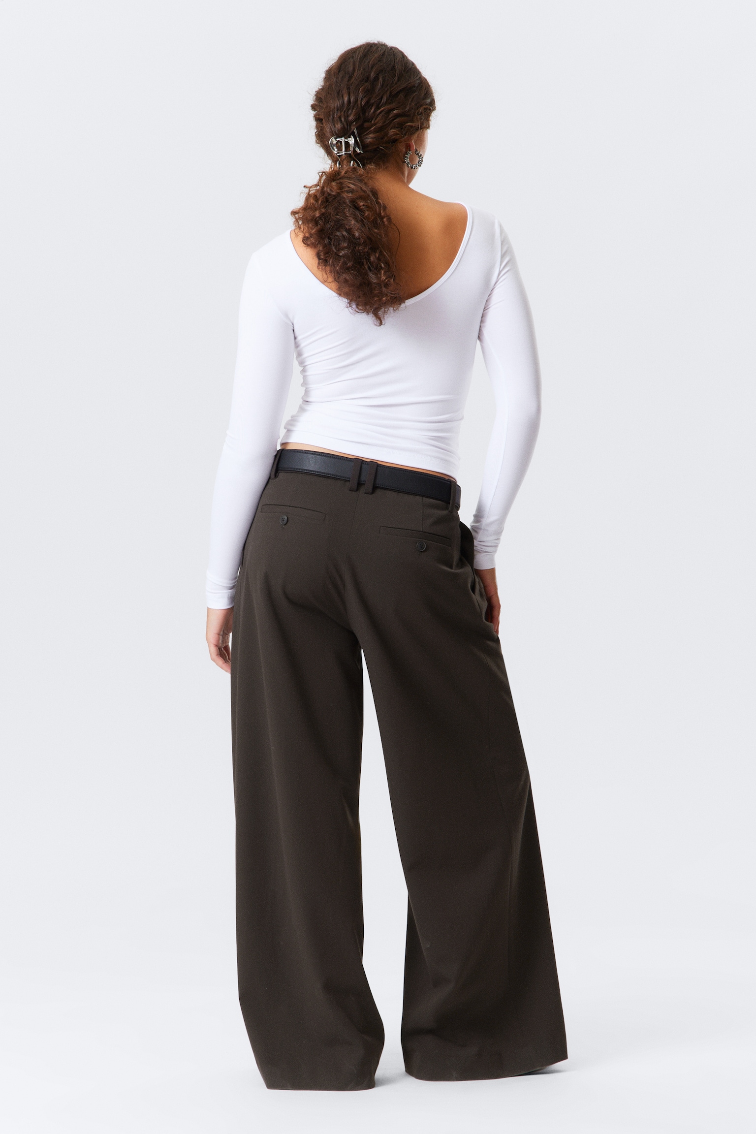 Deep Back Long-Sleeved Top - White/Black/Grey - 5