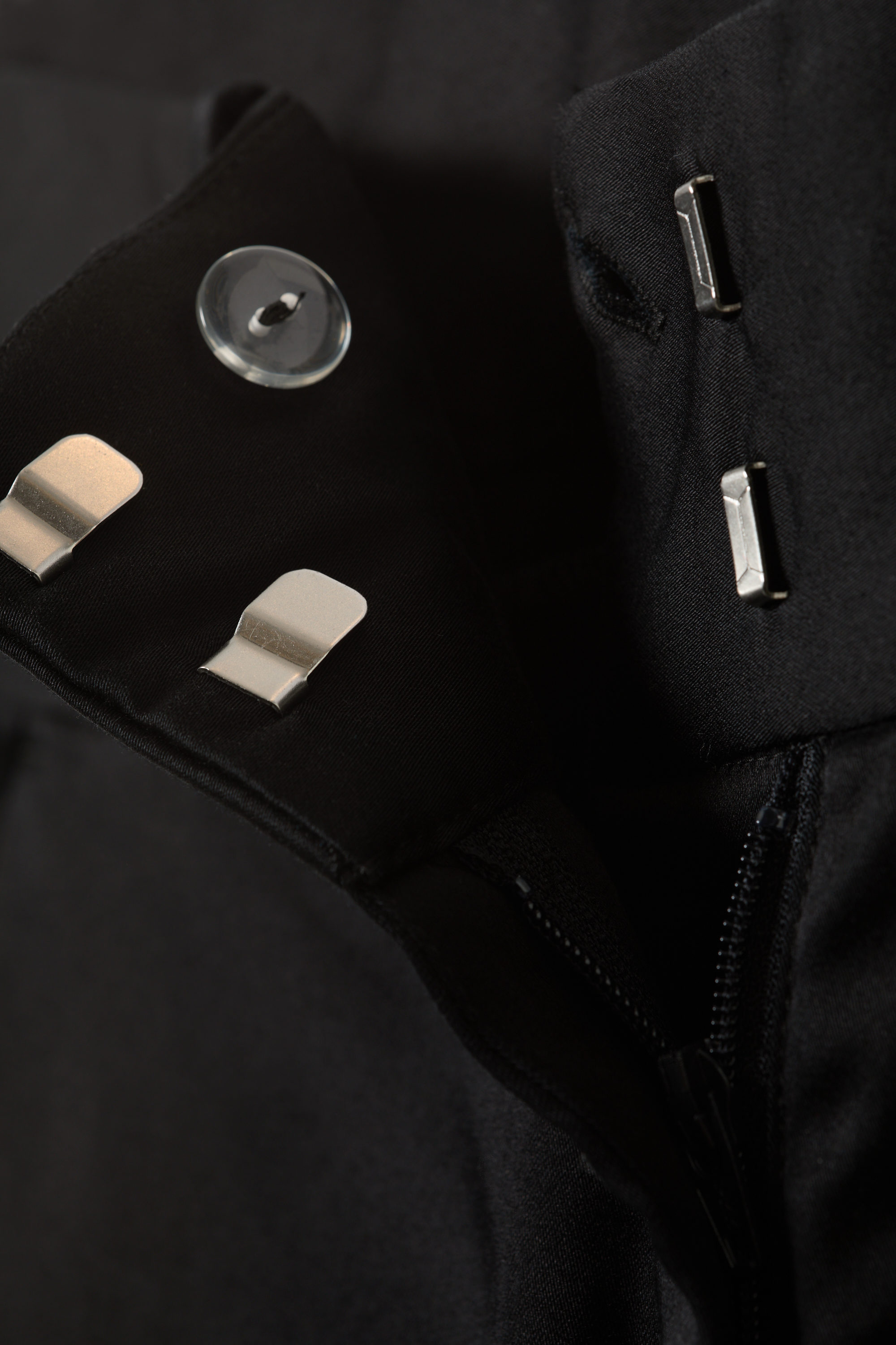 Black - Low Rise Zip-Hem Satin Trousers - 6