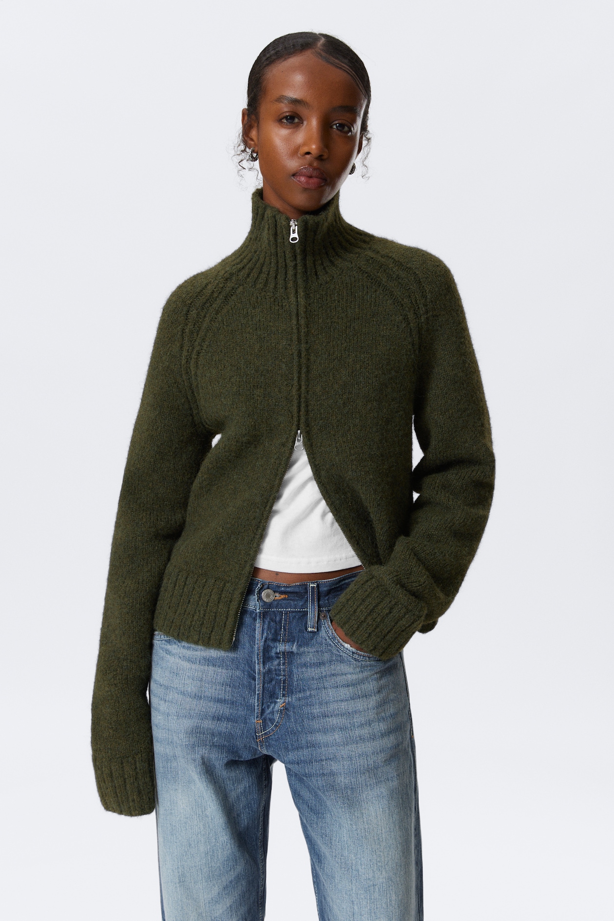 Cardigan zippé ajusté en maille douce - Vert mousse foncé - FEMME | H&M FR