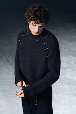 Svart - Nitar - Avslappnad stickad tröja i ullmix med nitar - 0