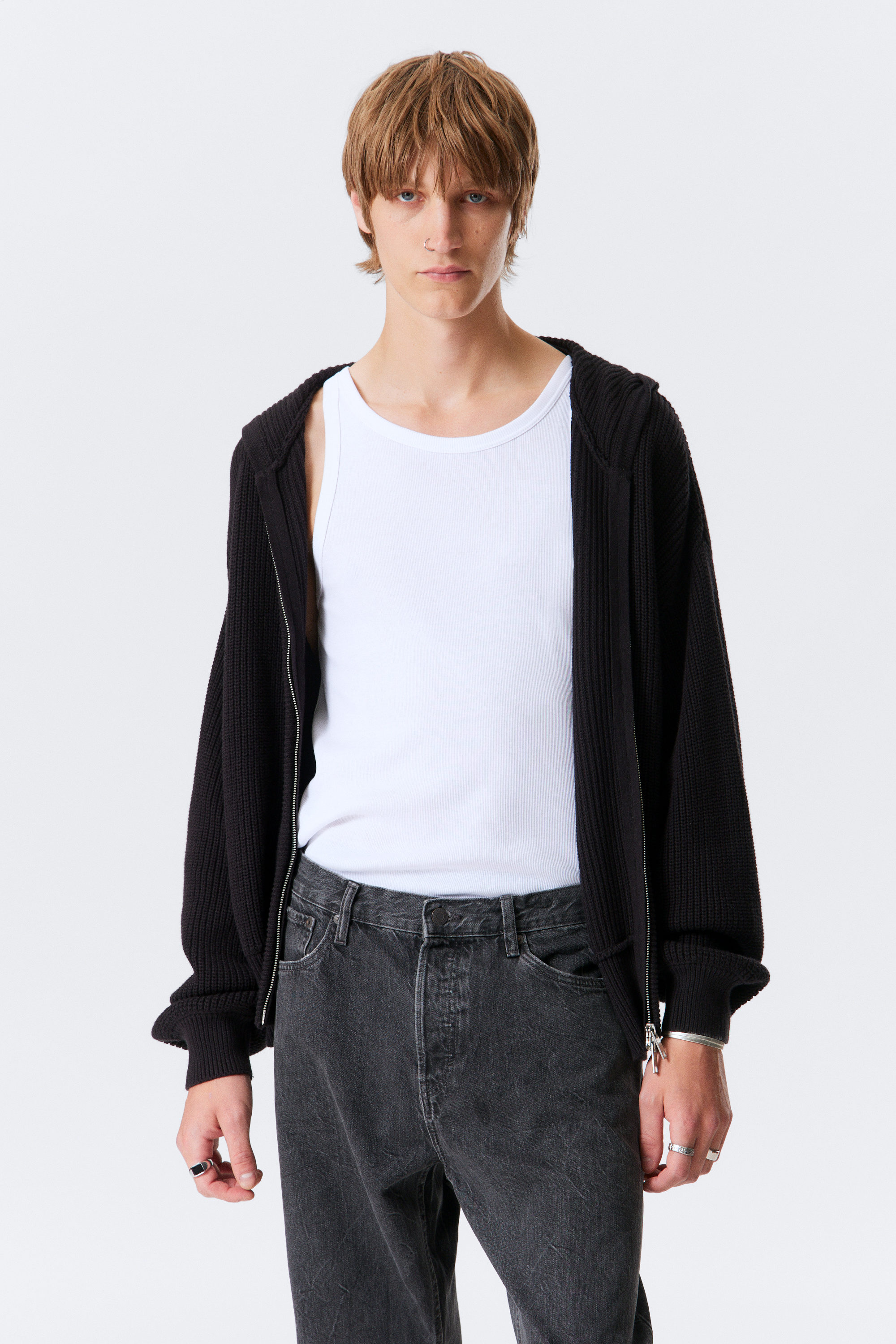 Black - Boxy Knitted Hoodie - 2