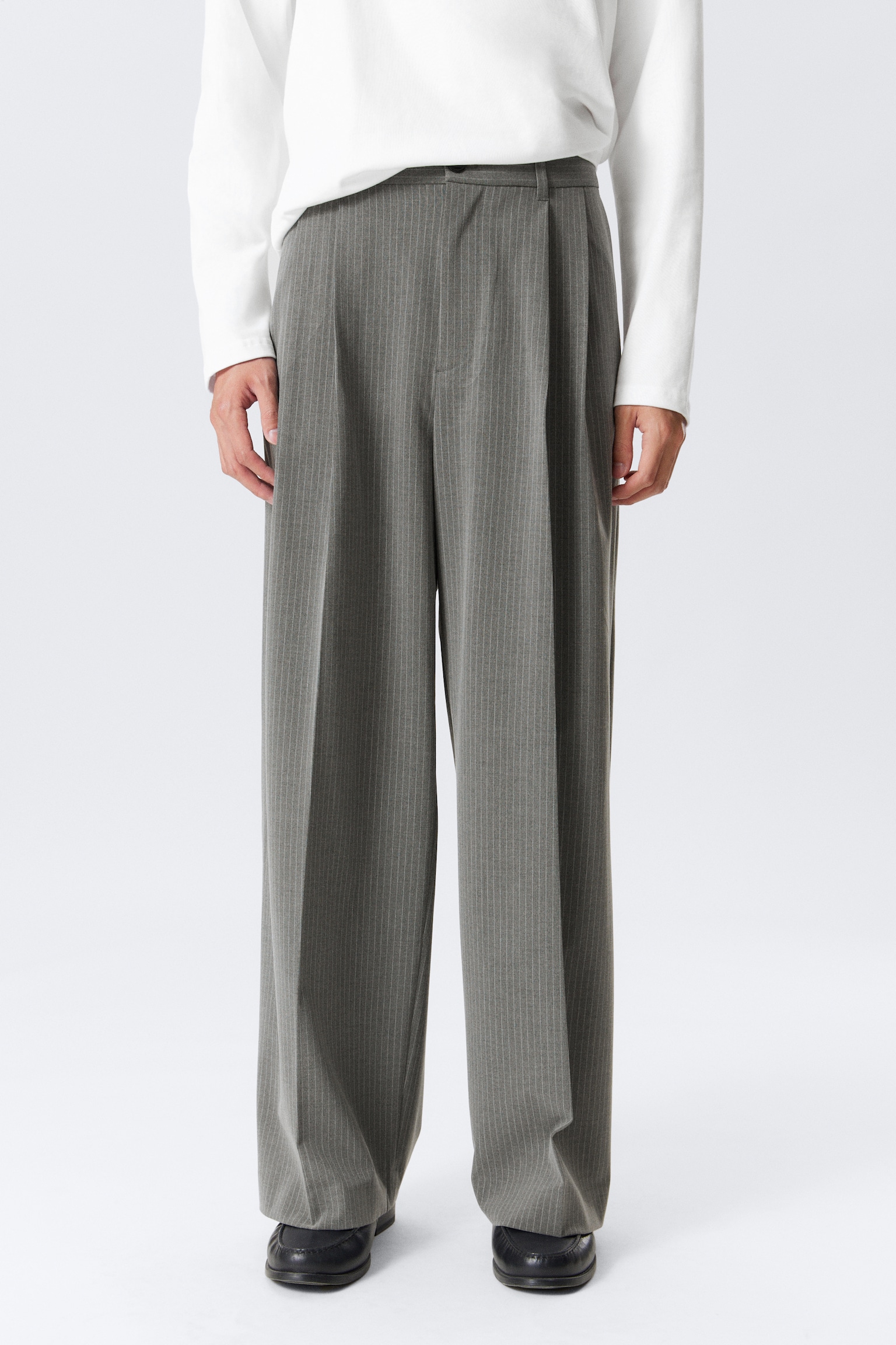 Pantalon de costume Loose Fit plissé - Rayures fines Gris clair/Noir - 3
