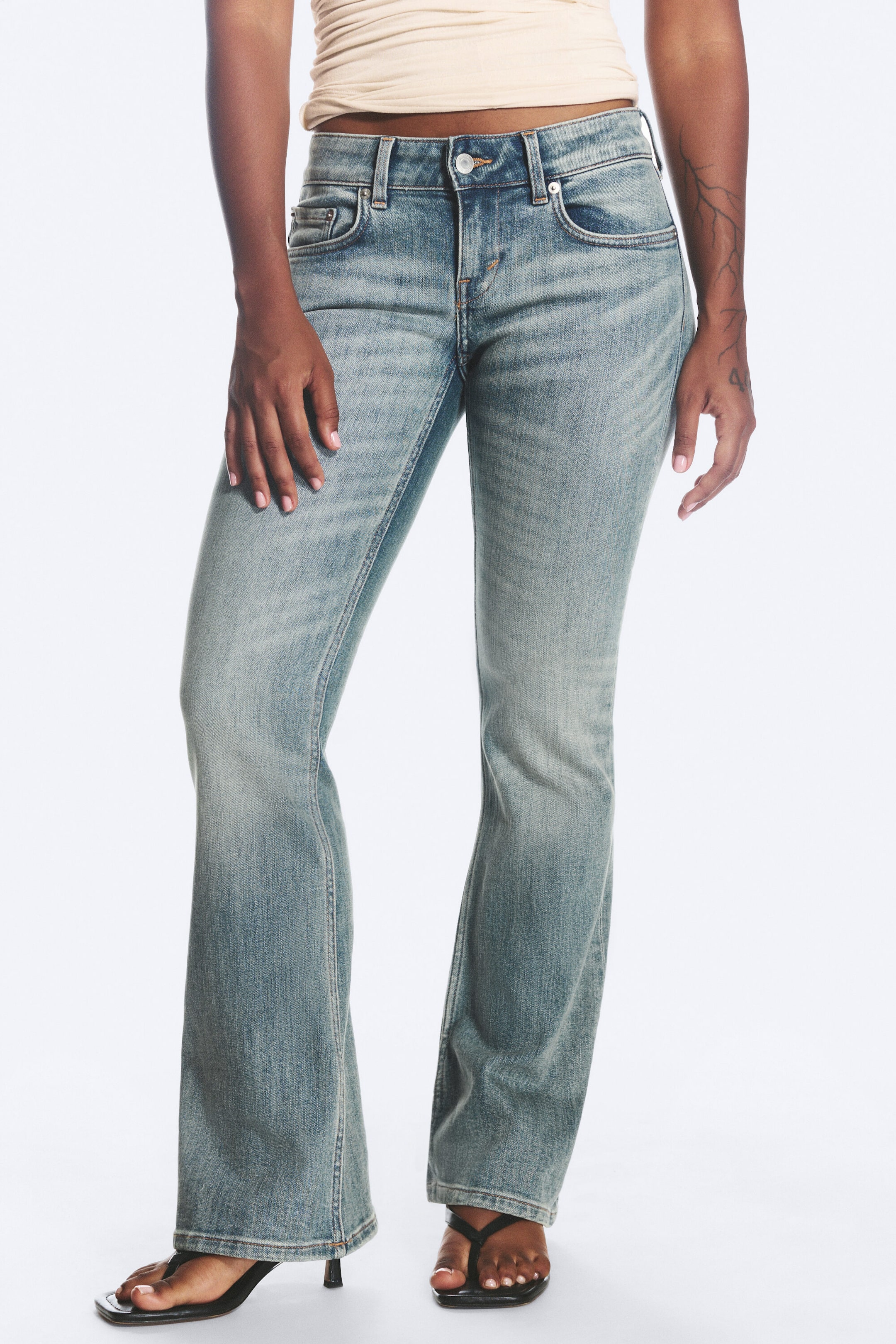 Gloria Blue - Mittelblau - Hour Low Waist Skinny Bootcut Jeans - 2